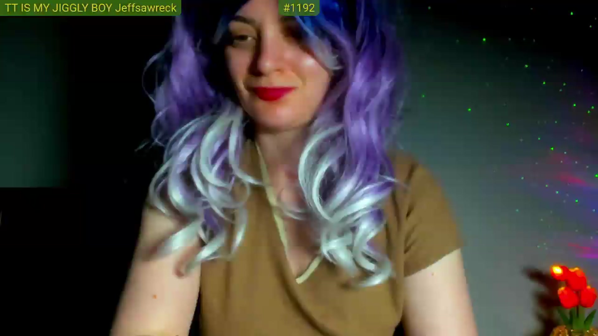 Gallery image thumbnail from FluffinRayRay's myfreecams stream on, 06/05/2026, 01:02 image 6 of 20