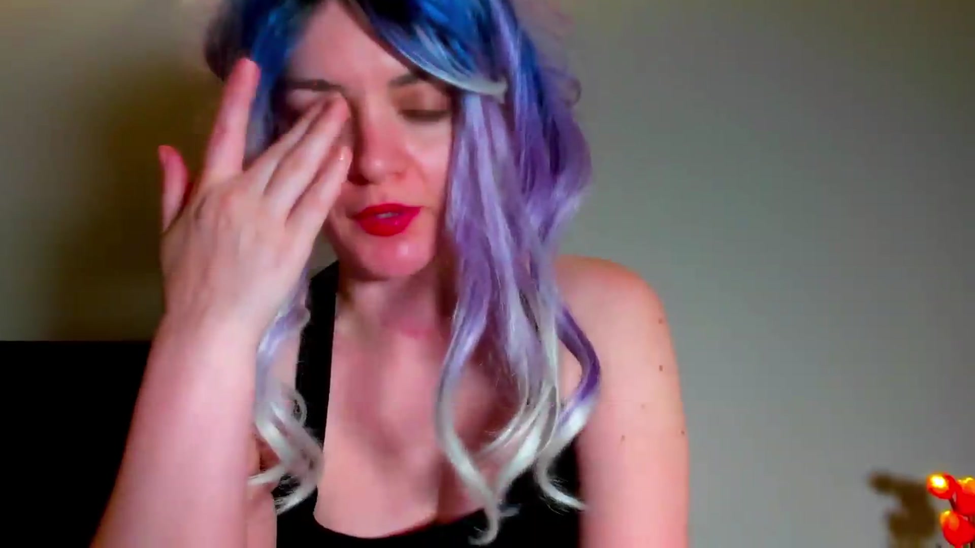 Gallery image thumbnail from FluffinRayRay's myfreecams stream on, 06/11/2026, 02:11 image 3 of 20