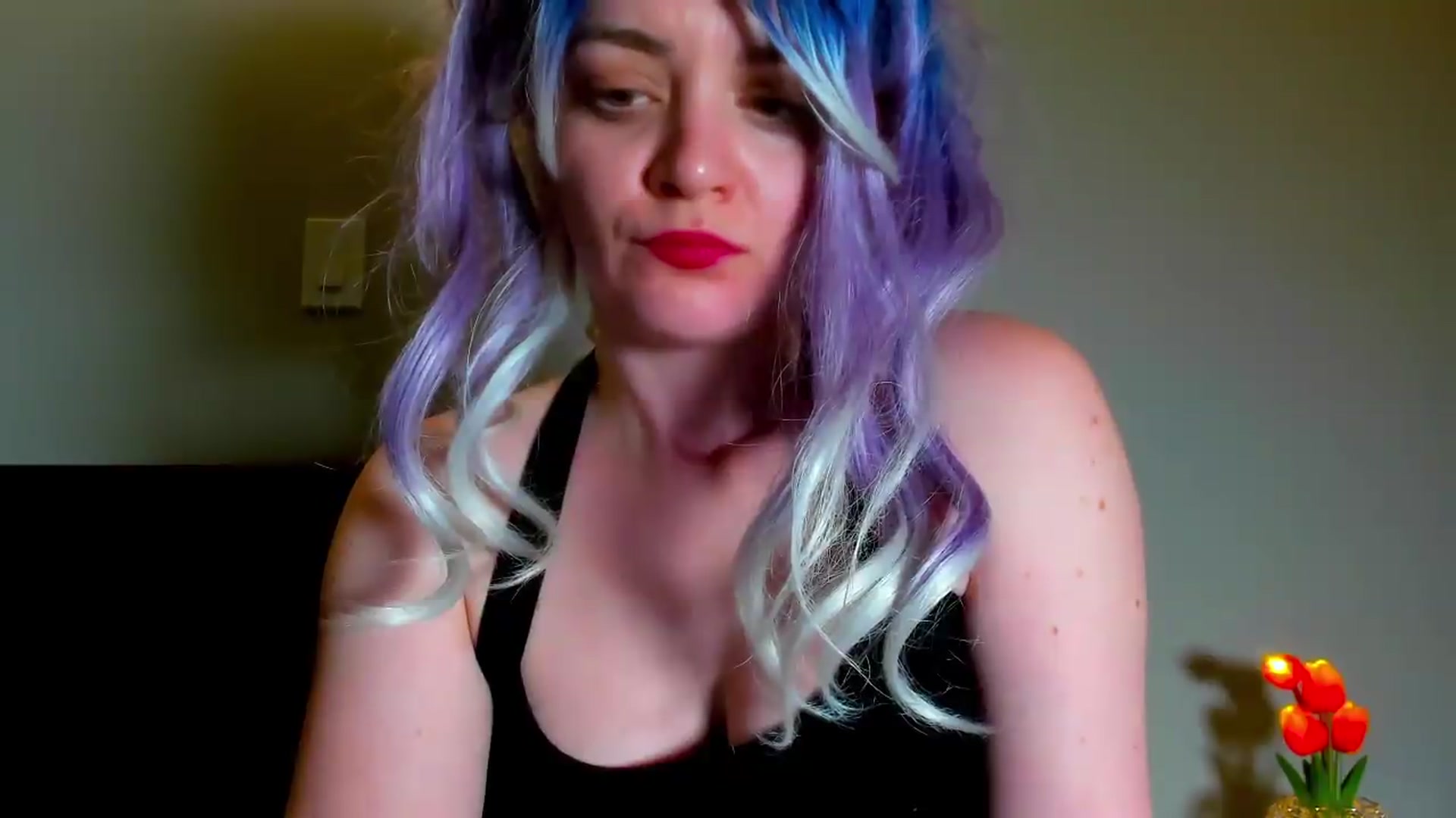 Gallery image thumbnail from FluffinRayRay's myfreecams stream on, 06/11/2026, 02:11 image 7 of 20