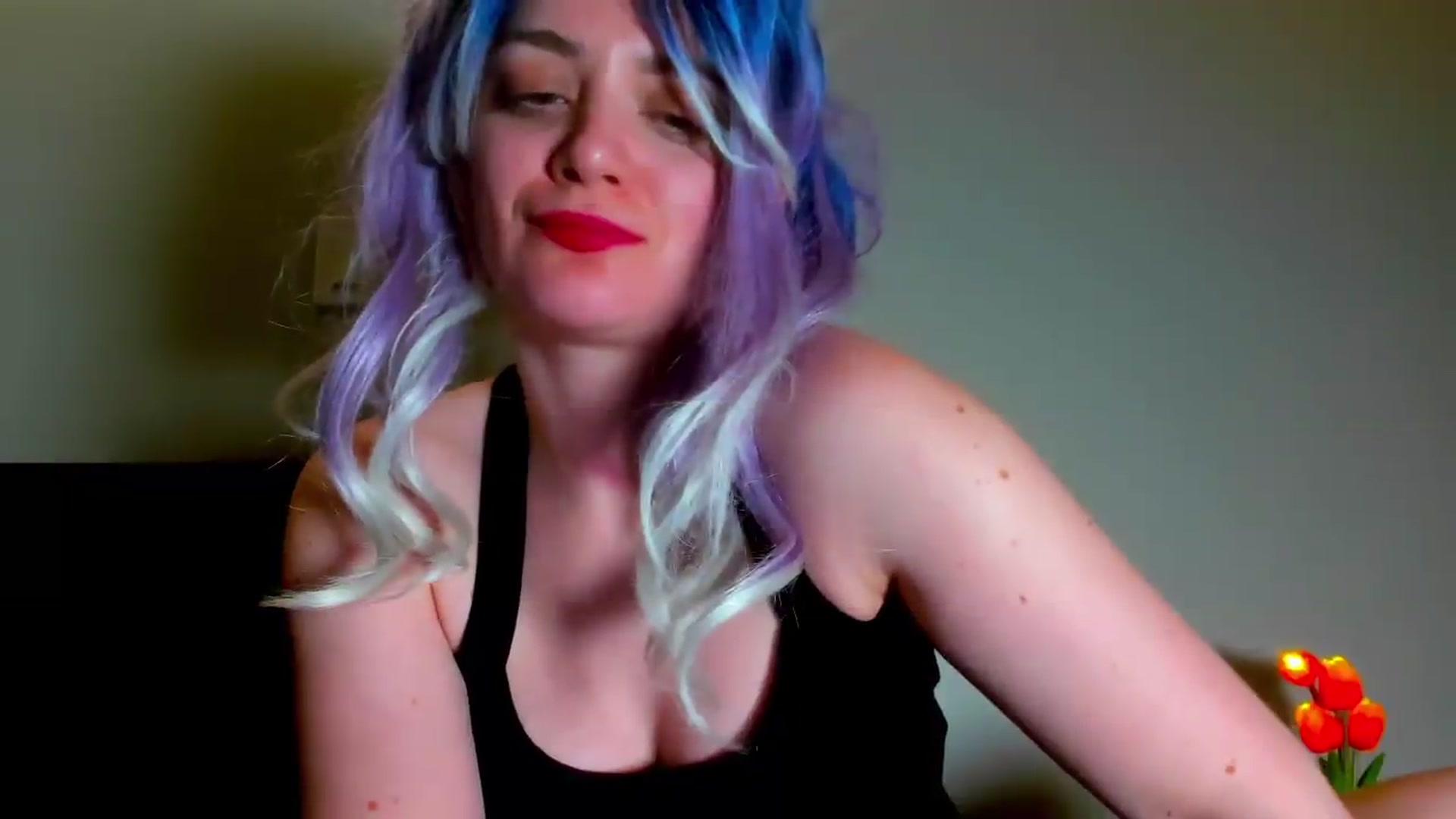 Gallery image thumbnail from FluffinRayRay's myfreecams stream on, 06/11/2026, 02:11 image 9 of 20