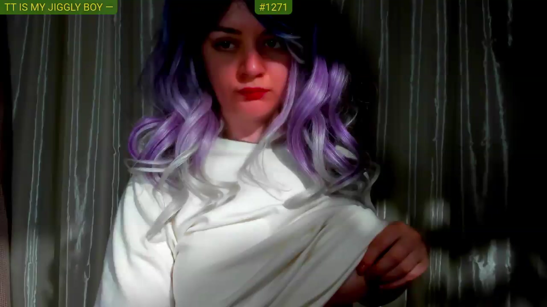 Gallery image thumbnail from FluffinRayRay's myfreecams stream on, 06/14/2026, 20:34 image 13 of 20
