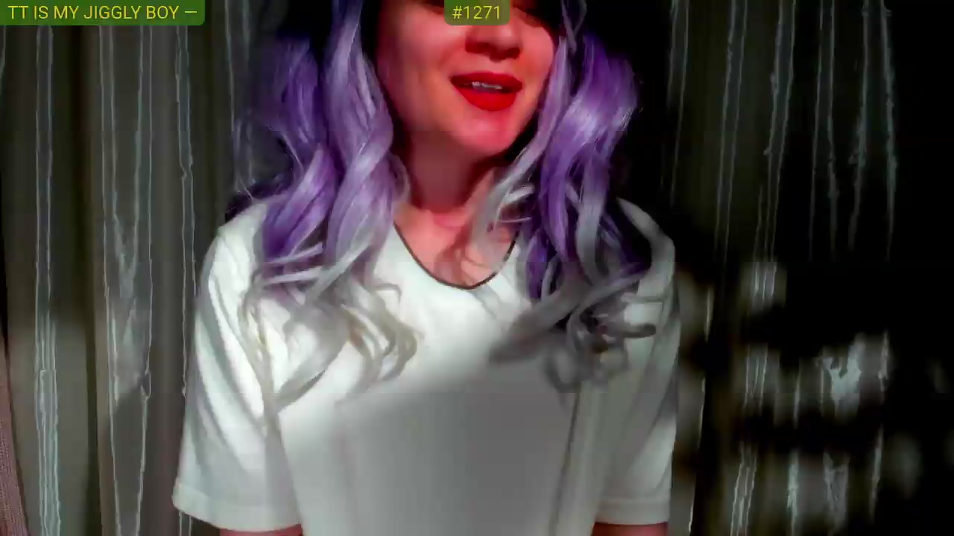Gallery image thumbnail from FluffinRayRay's myfreecams stream on, 06/14/2026, 20:34 image 14 of 20