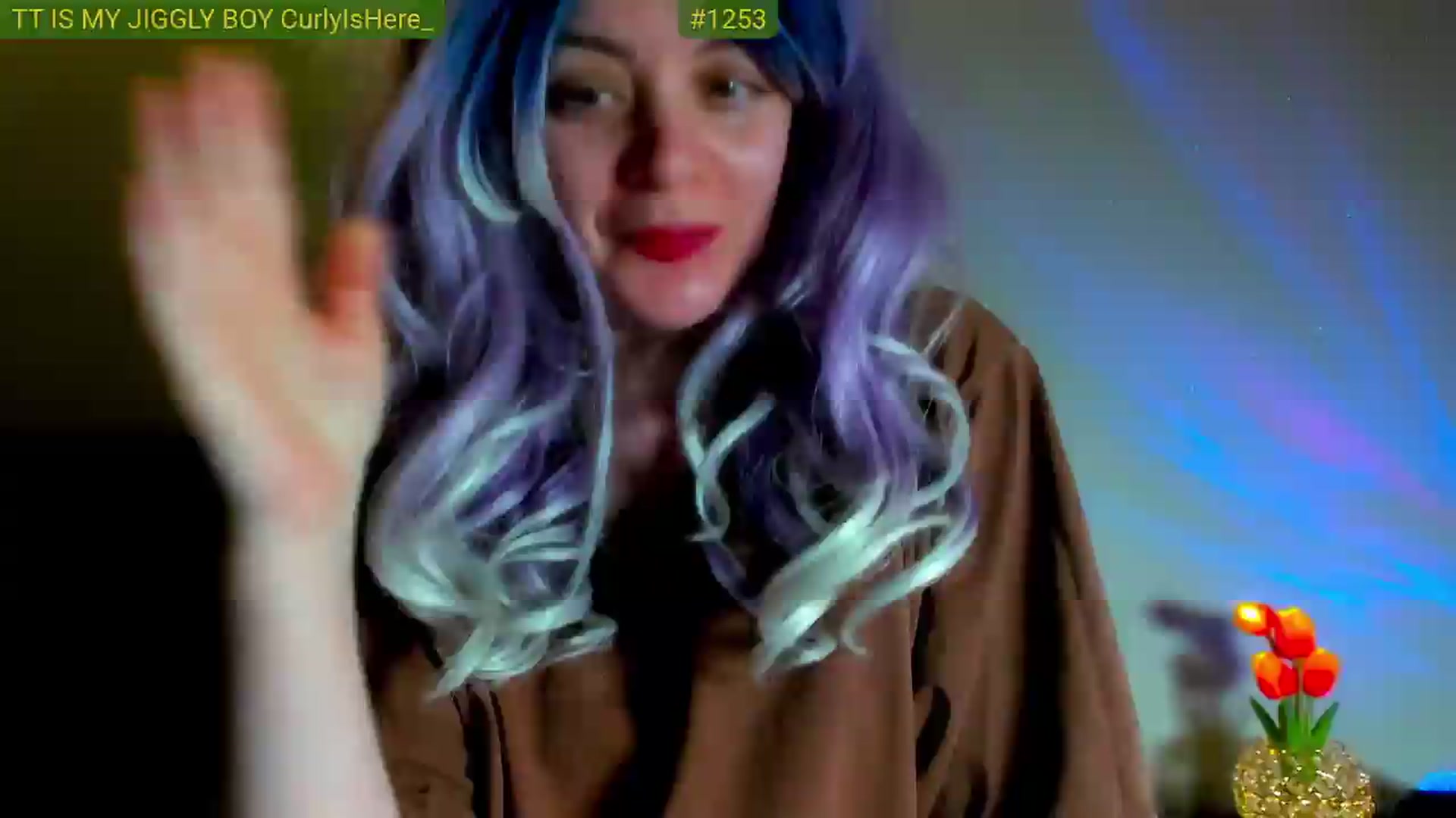 Gallery image thumbnail from FluffinRayRay's myfreecams stream on, 06/16/2026, 01:56 image 4 of 20
