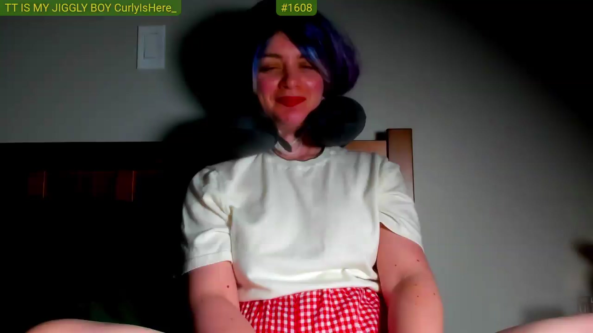 Gallery image thumbnail from FluffinRayRay's myfreecams stream on, 06/27/2026, 24:13 image 9 of 20
