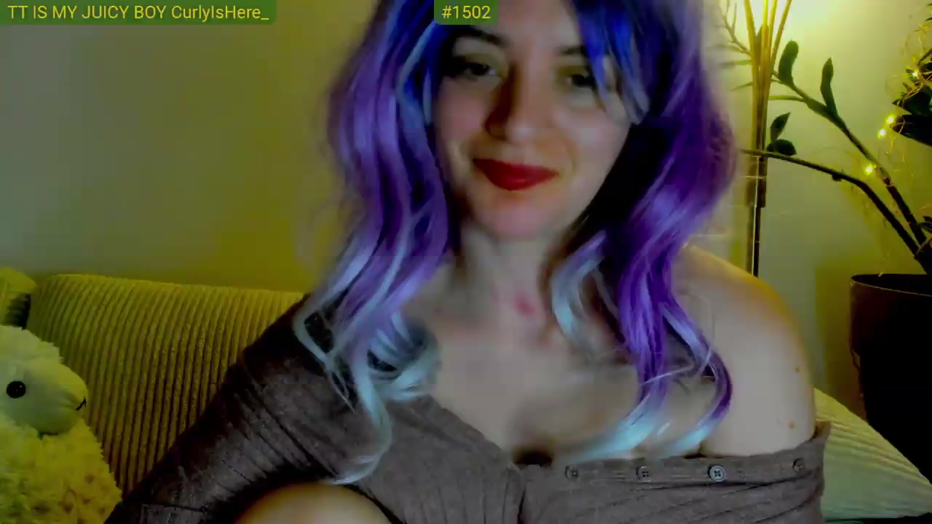 Gallery image thumbnail from FluffinRayRay's myfreecams stream on, 07/11/2026, 01:31 image 19 of 20