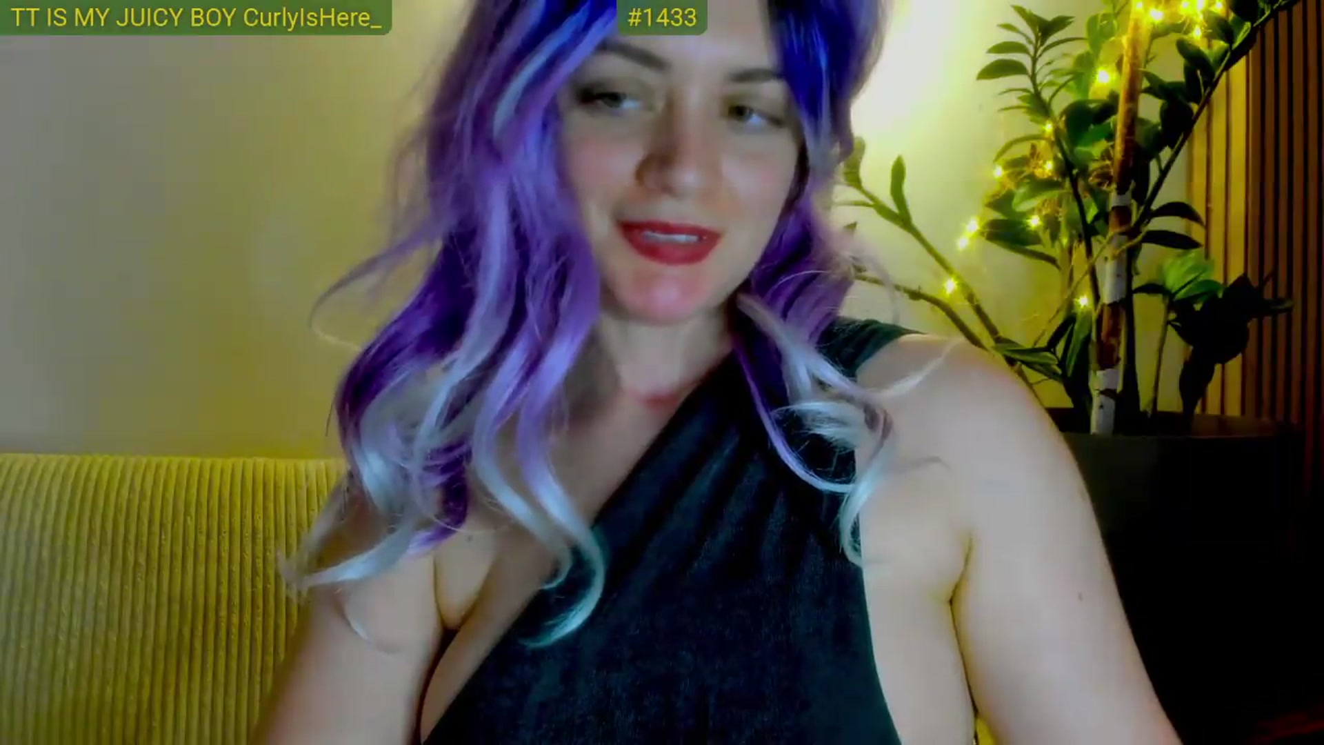 Gallery image thumbnail from FluffinRayRay's myfreecams stream on, 07/12/2026, 24:00 image 19 of 20