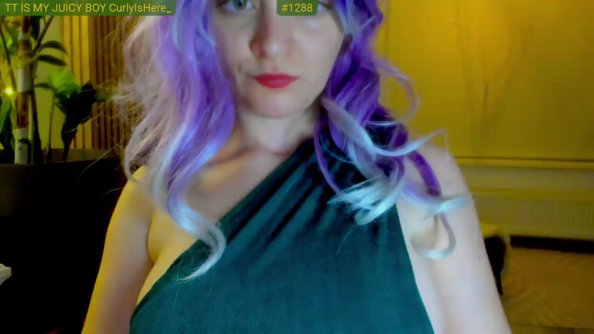 Gallery image thumbnail from FluffinRayRay's myfreecams stream on, 07/12/2026, 24:19 image 16 of 20