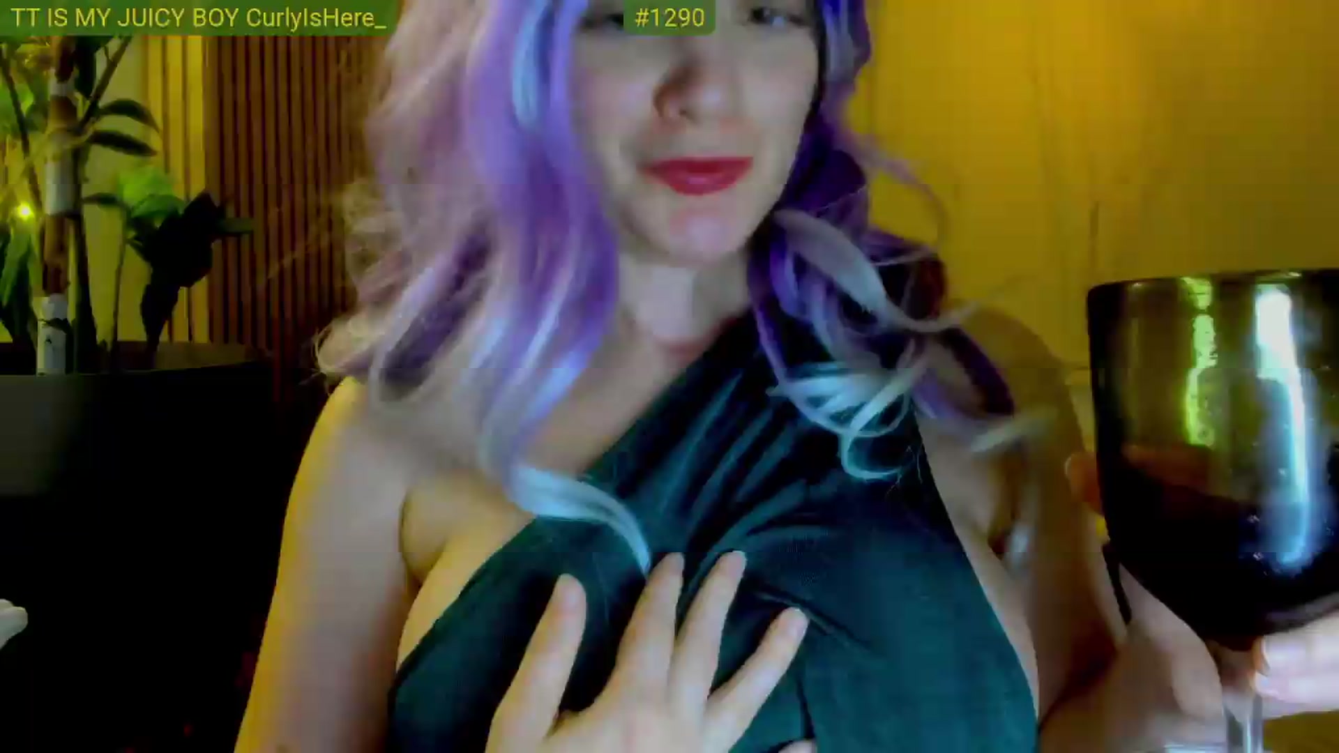 Gallery image thumbnail from FluffinRayRay's myfreecams stream on, 07/12/2026, 24:19 image 14 of 20