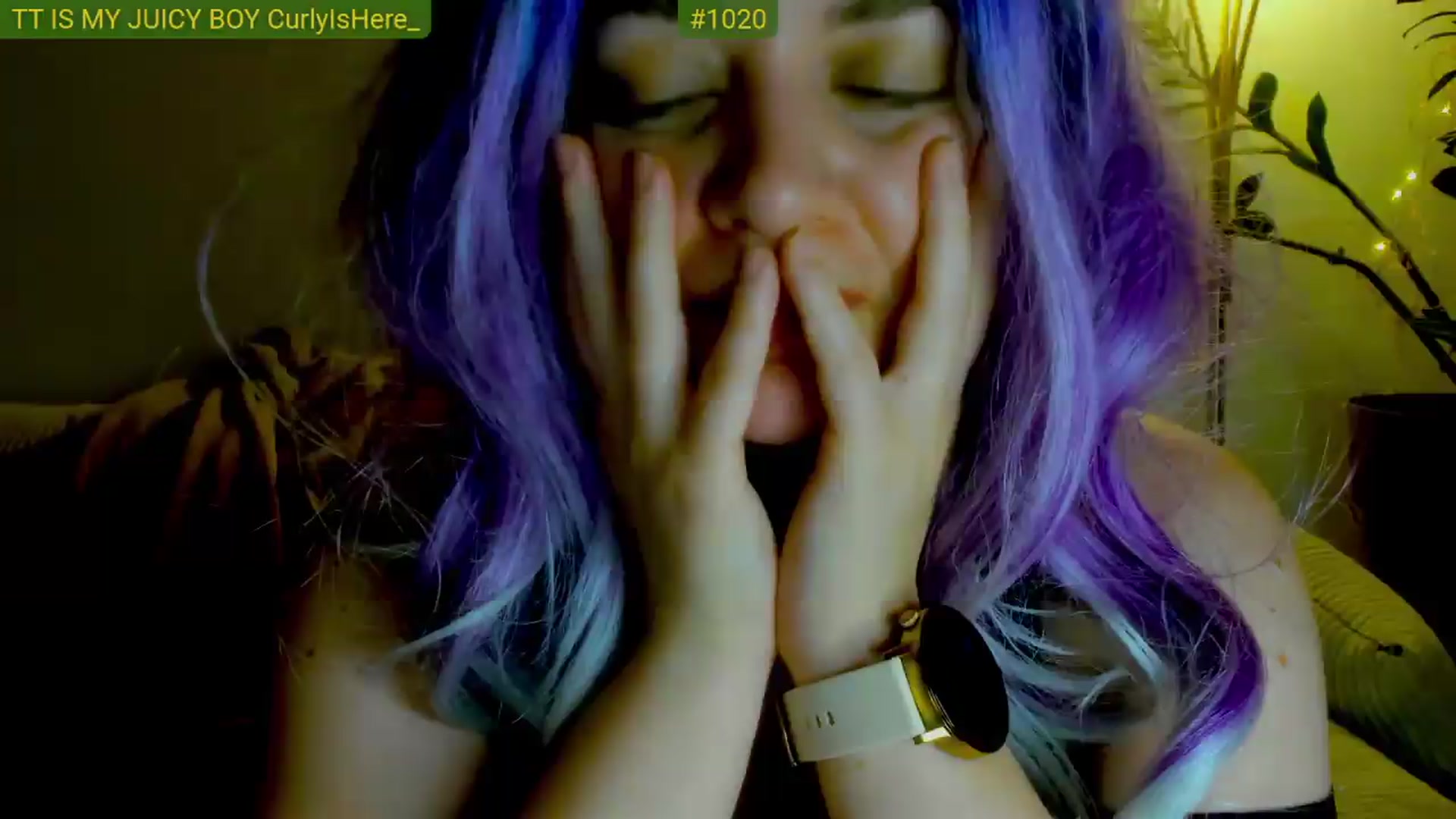 Gallery image thumbnail from FluffinRayRay's myfreecams stream on, 07/13/2026, 01:10 image 16 of 20