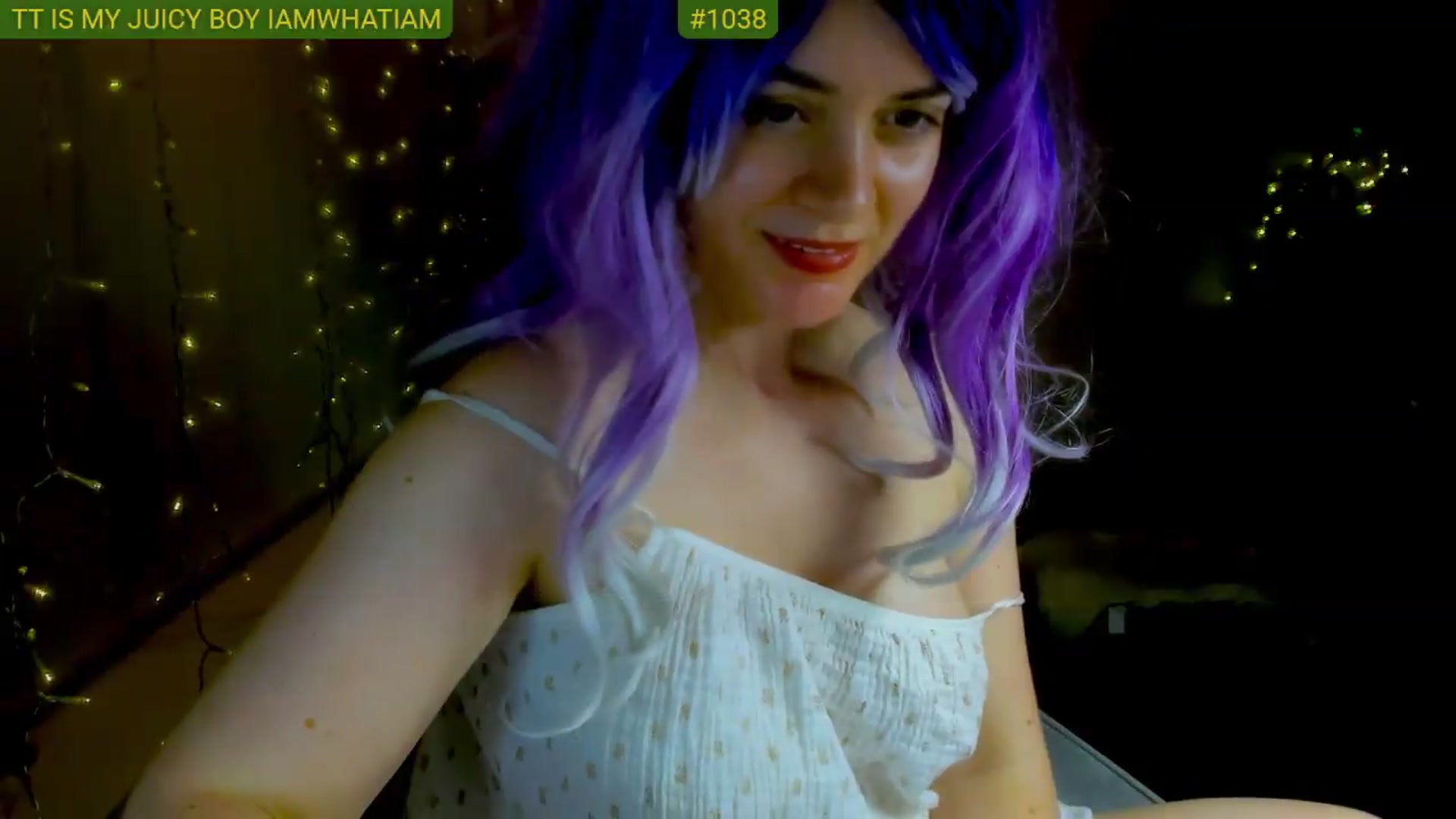 Gallery image thumbnail from FluffinRayRay's myfreecams stream on, 07/20/2026, 24:59 image 17 of 20