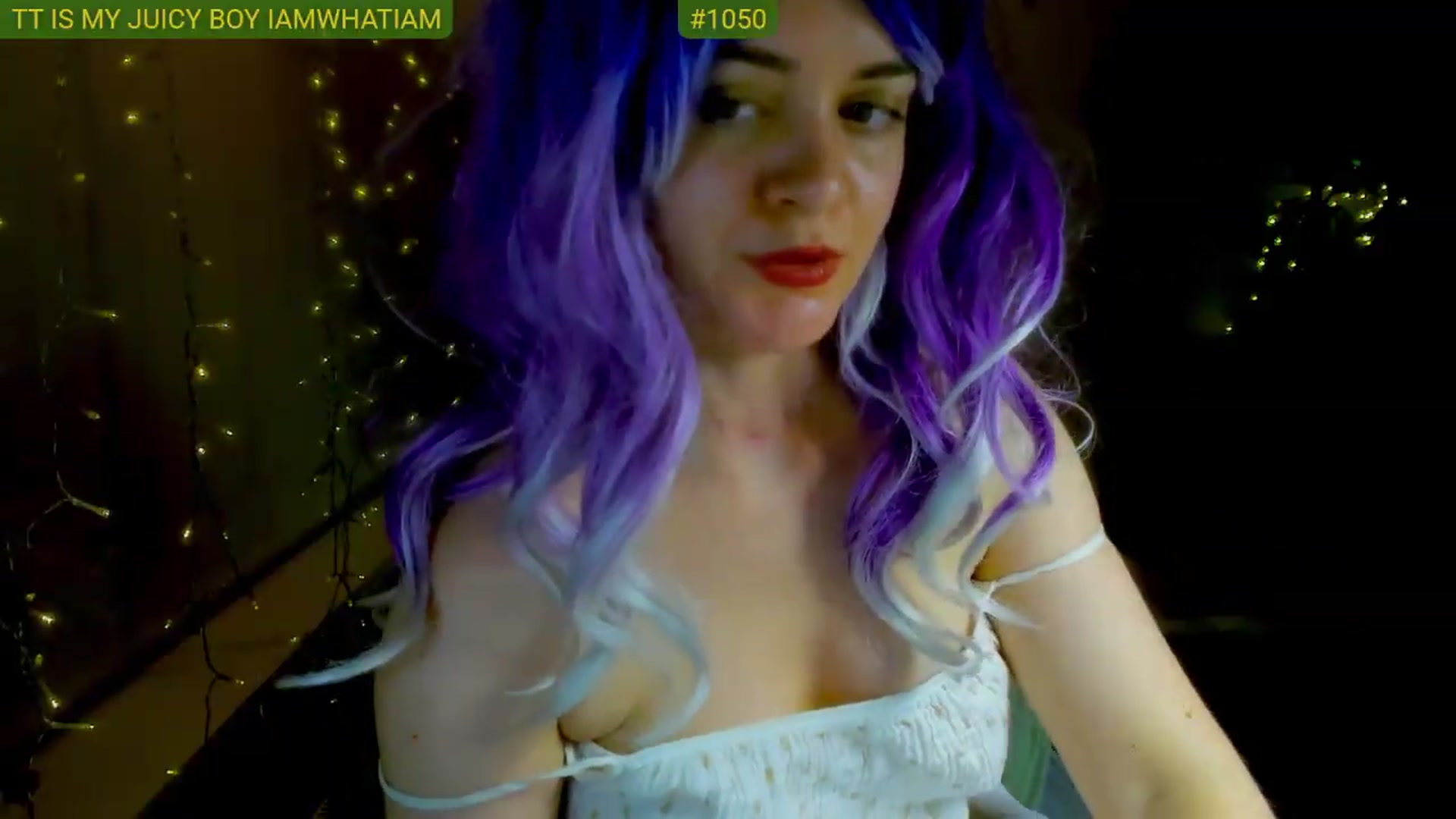 Gallery image thumbnail from FluffinRayRay's myfreecams stream on, 07/20/2026, 24:59 image 11 of 20