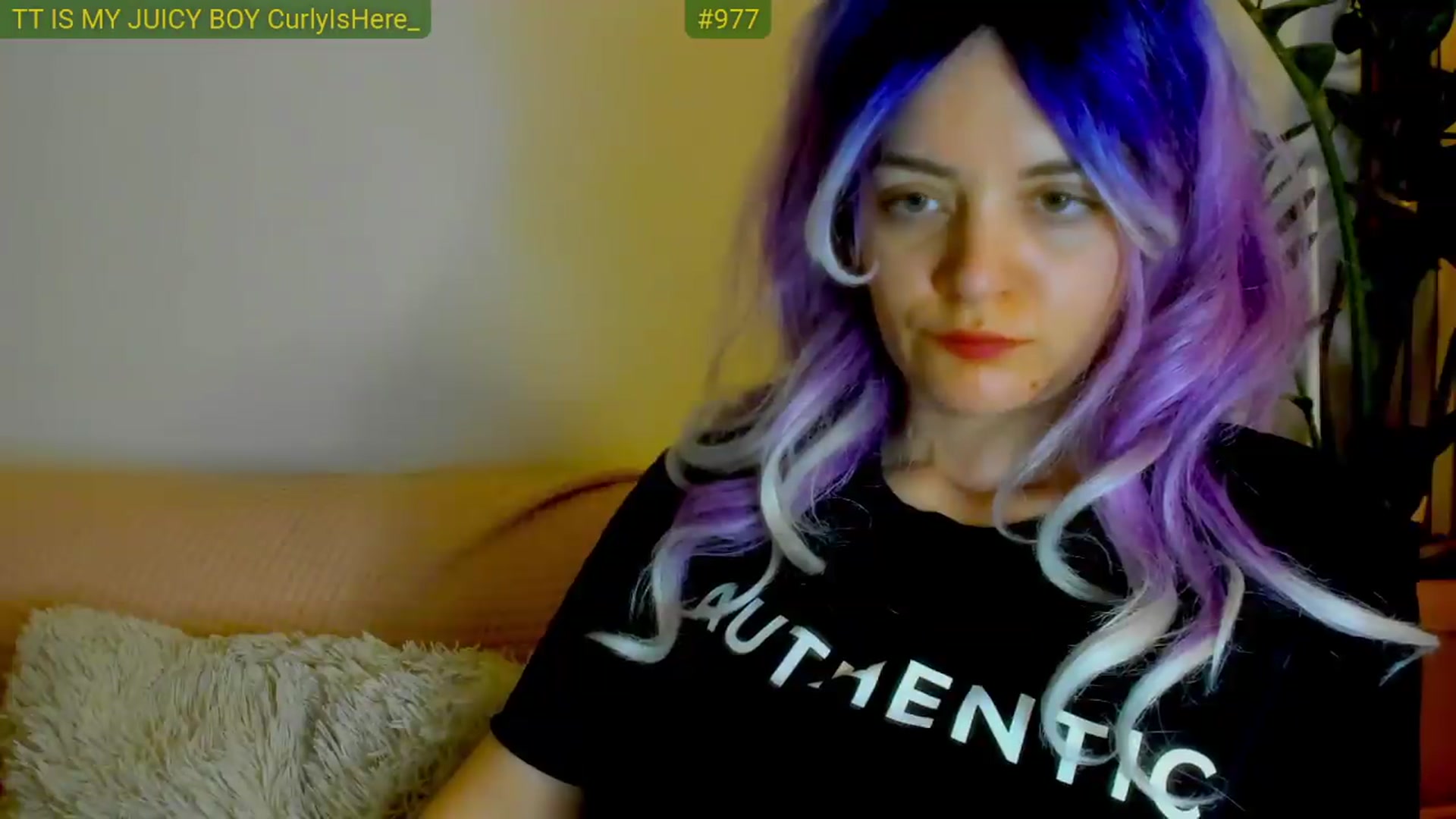 Gallery image thumbnail from FluffinRayRay's myfreecams stream on, 07/29/2026, 24:01 image 16 of 20
