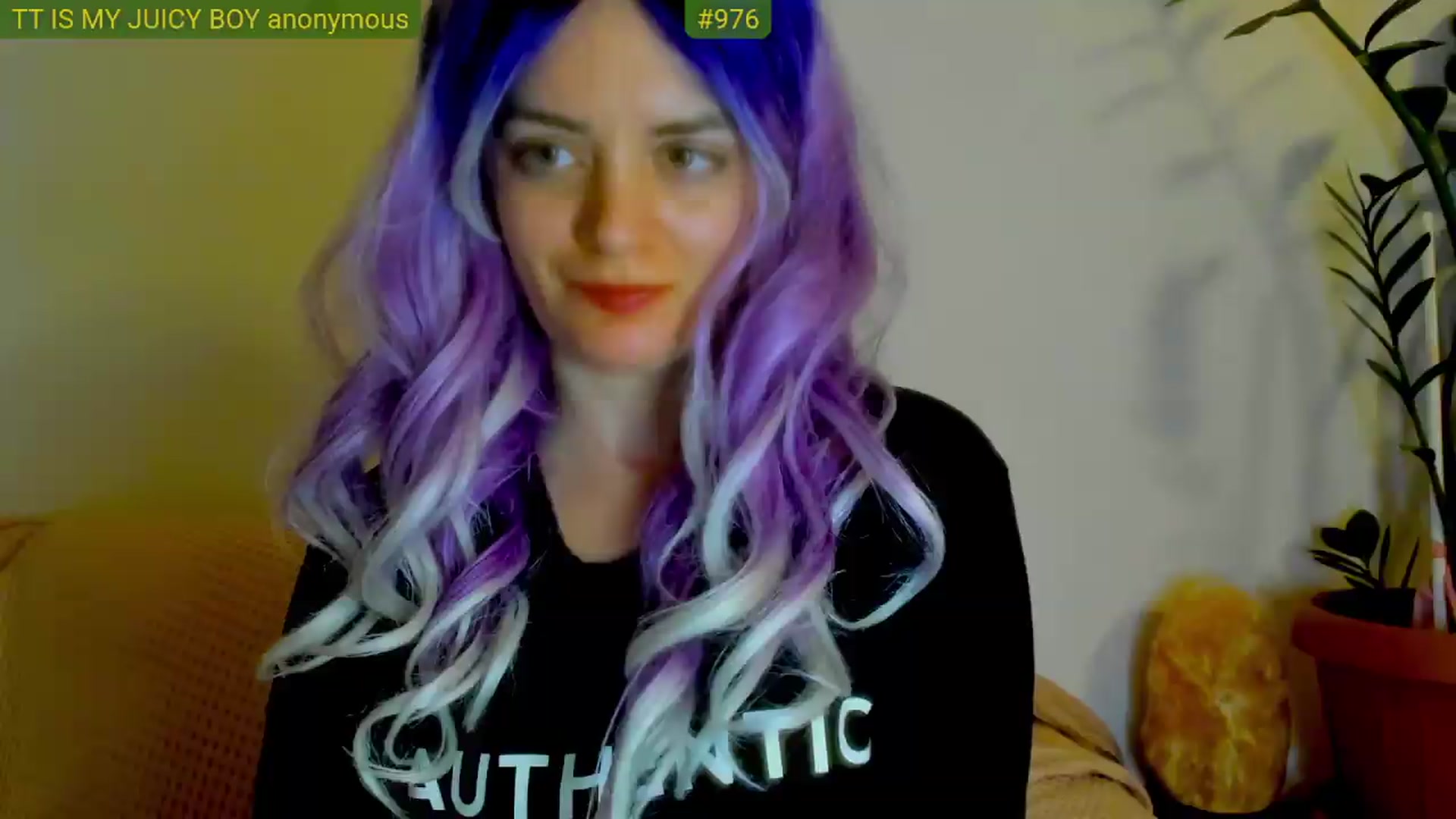 Gallery image thumbnail from FluffinRayRay's myfreecams stream on, 07/29/2026, 01:46 image 3 of 20