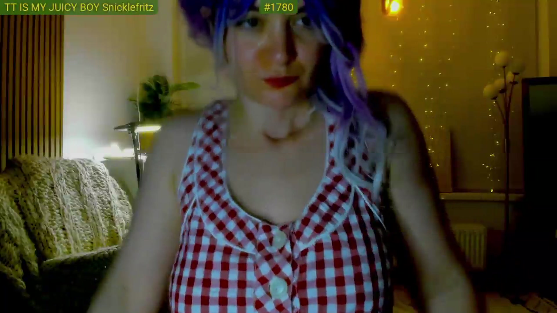 Gallery image thumbnail from FluffinRayRay's myfreecams stream on, 08/02/2026, 24:03 image 8 of 20