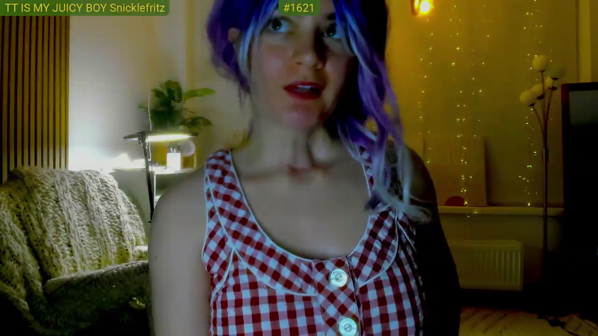 Gallery image thumbnail from FluffinRayRay's myfreecams stream on, 08/02/2026, 24:03 image 9 of 20