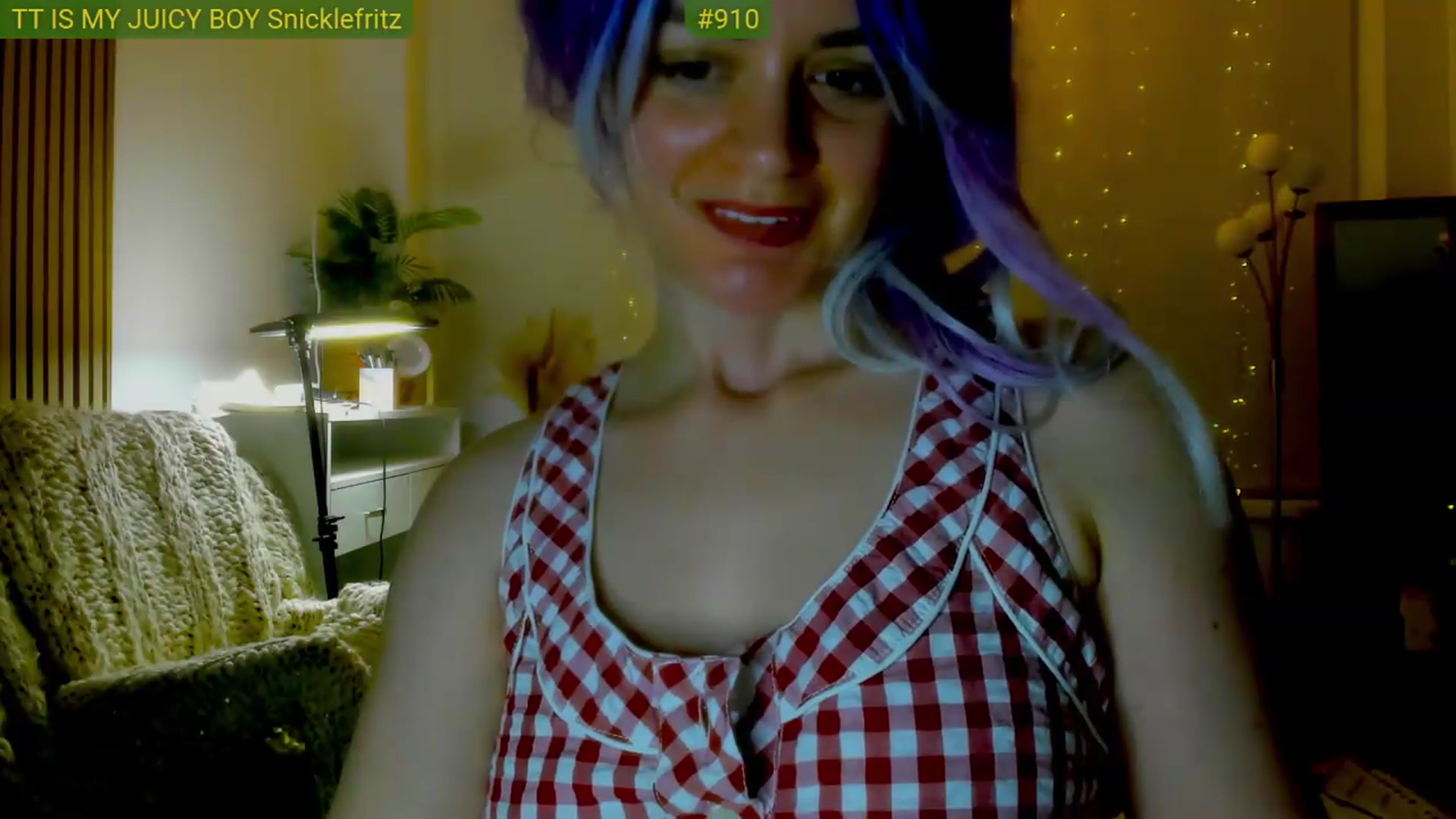 Gallery image thumbnail from FluffinRayRay's myfreecams stream on, 08/02/2026, 24:03 image 20 of 20