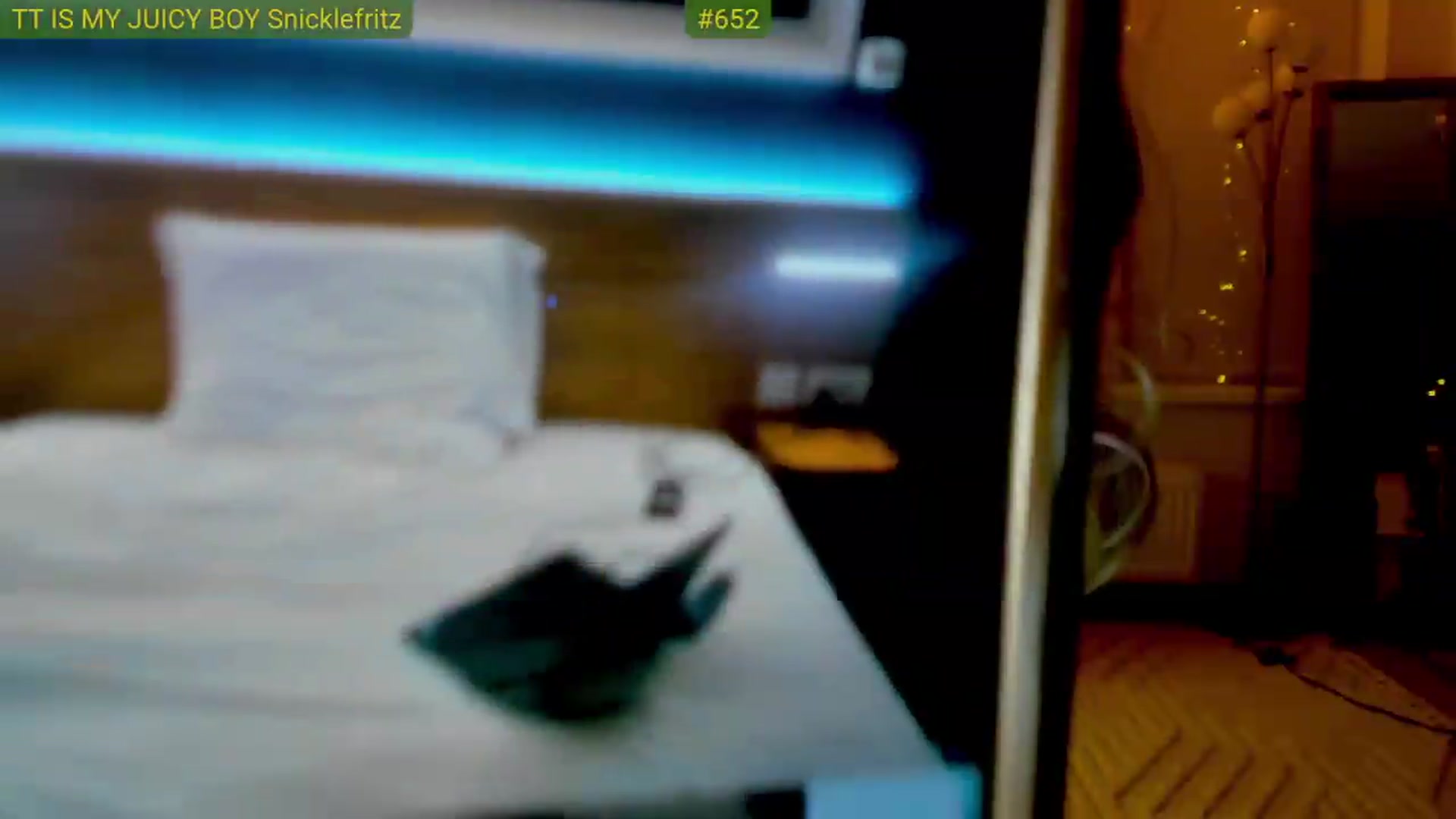 Gallery image thumbnail from FluffinRayRay's myfreecams stream on, 08/02/2026, 02:08 image 10 of 20