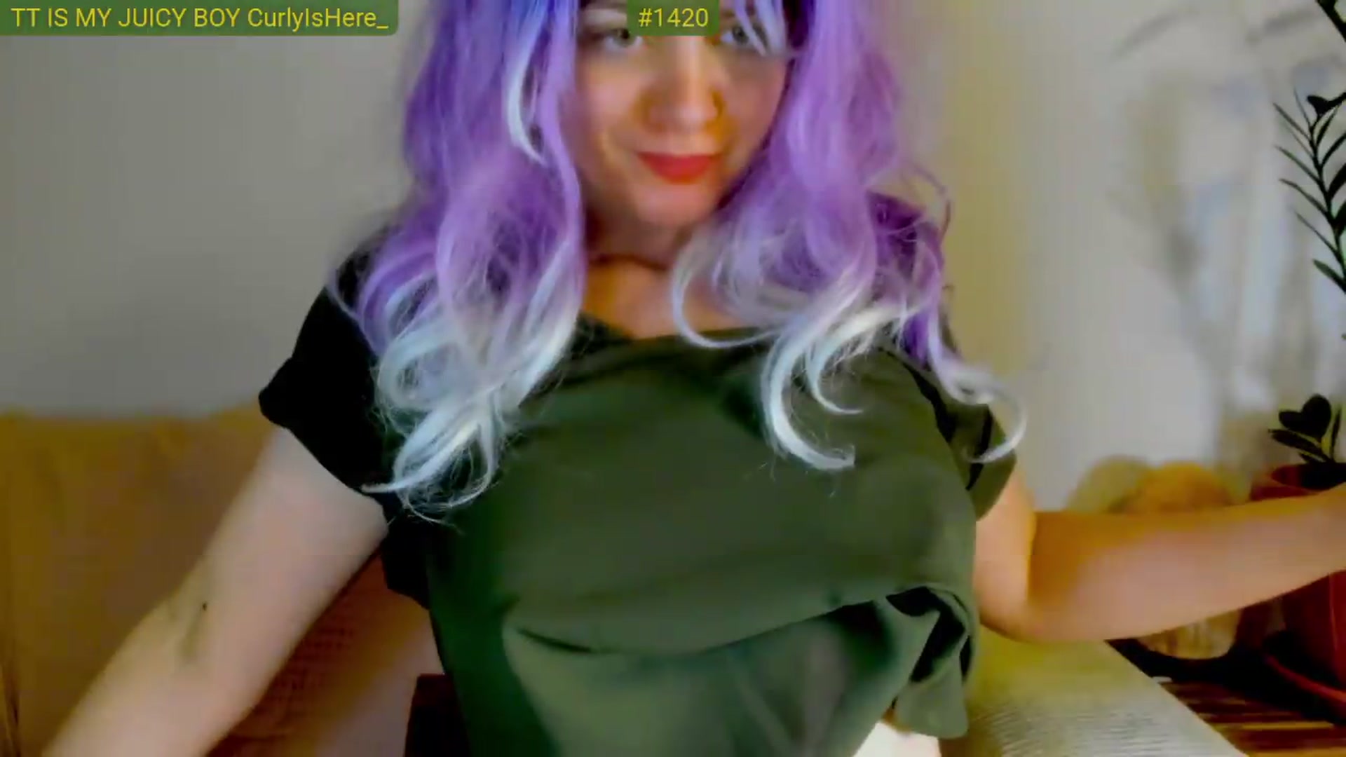 Gallery image thumbnail from FluffinRayRay's myfreecams stream on, 08/09/2026, 23:56 image 4 of 20