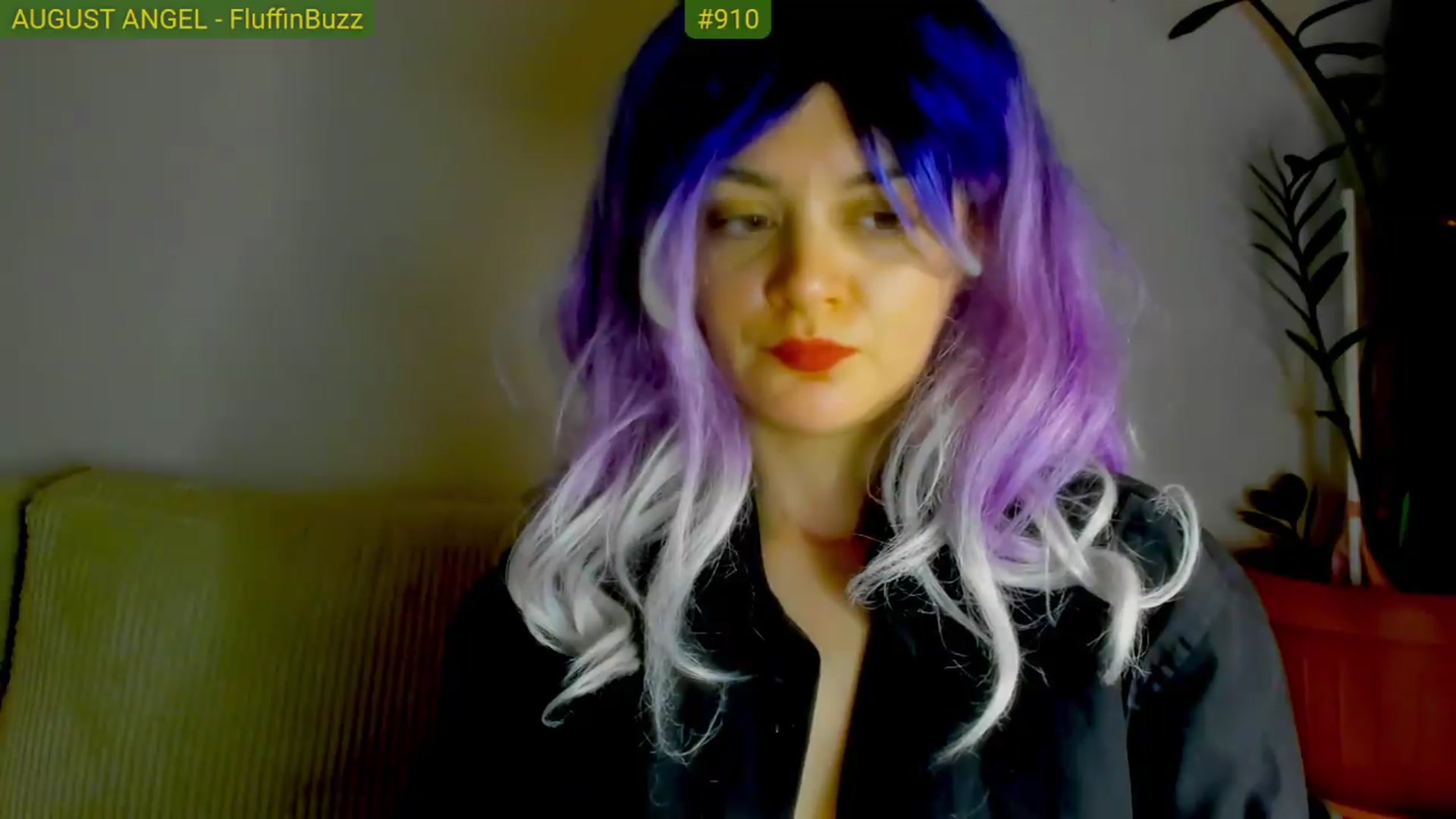 Gallery image thumbnail from FluffinRayRay's myfreecams stream on, 08/15/2026, 23:47 image 18 of 20