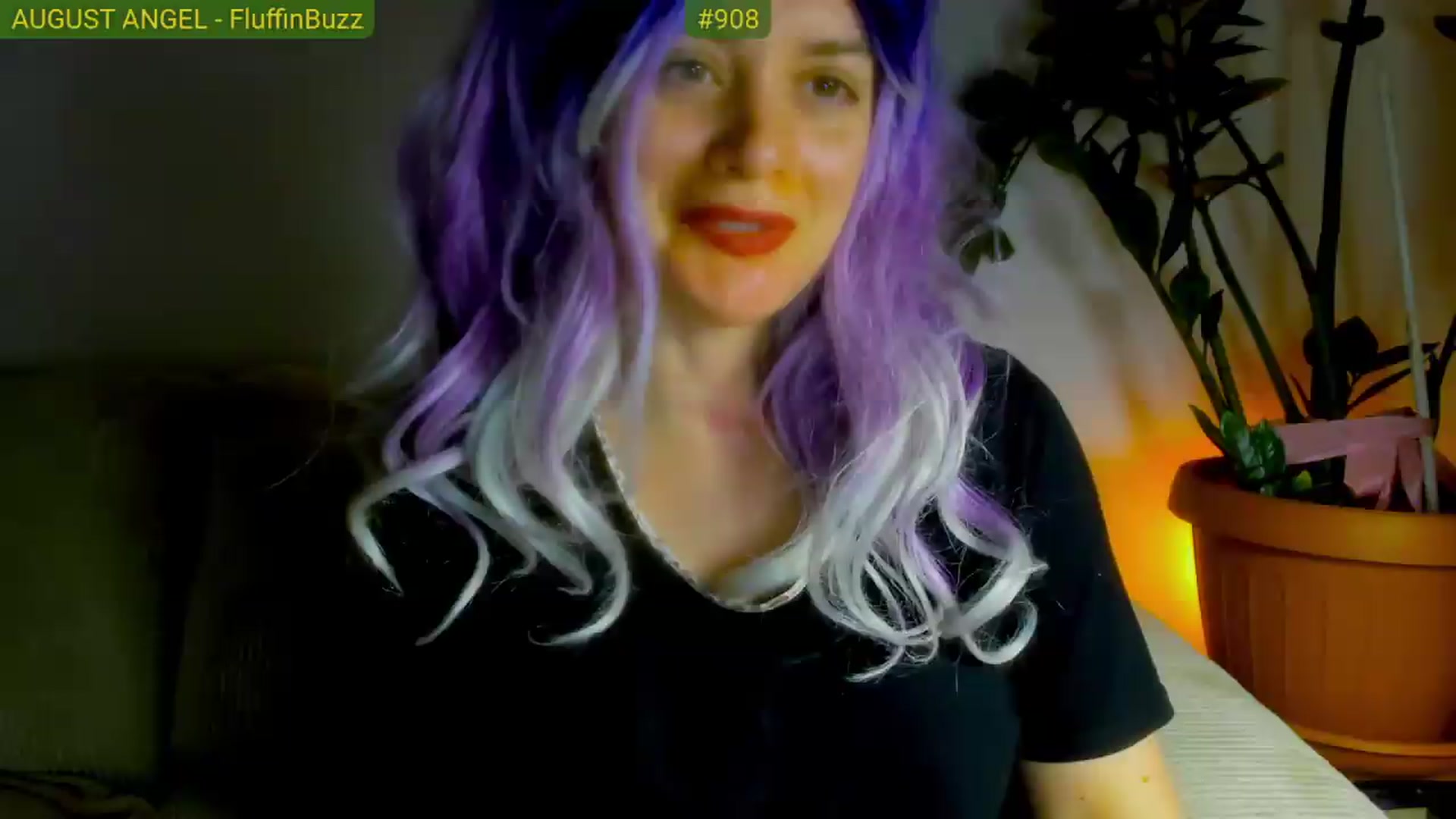 Gallery image thumbnail from FluffinRayRay's myfreecams stream on, 08/18/2026, 24:22 image 1 of 20