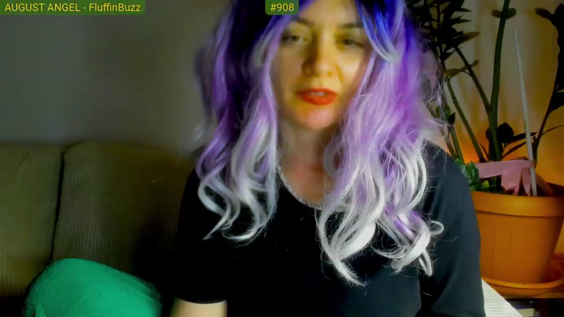 Gallery image thumbnail from FluffinRayRay's myfreecams stream on, 08/18/2026, 24:22 image 4 of 20