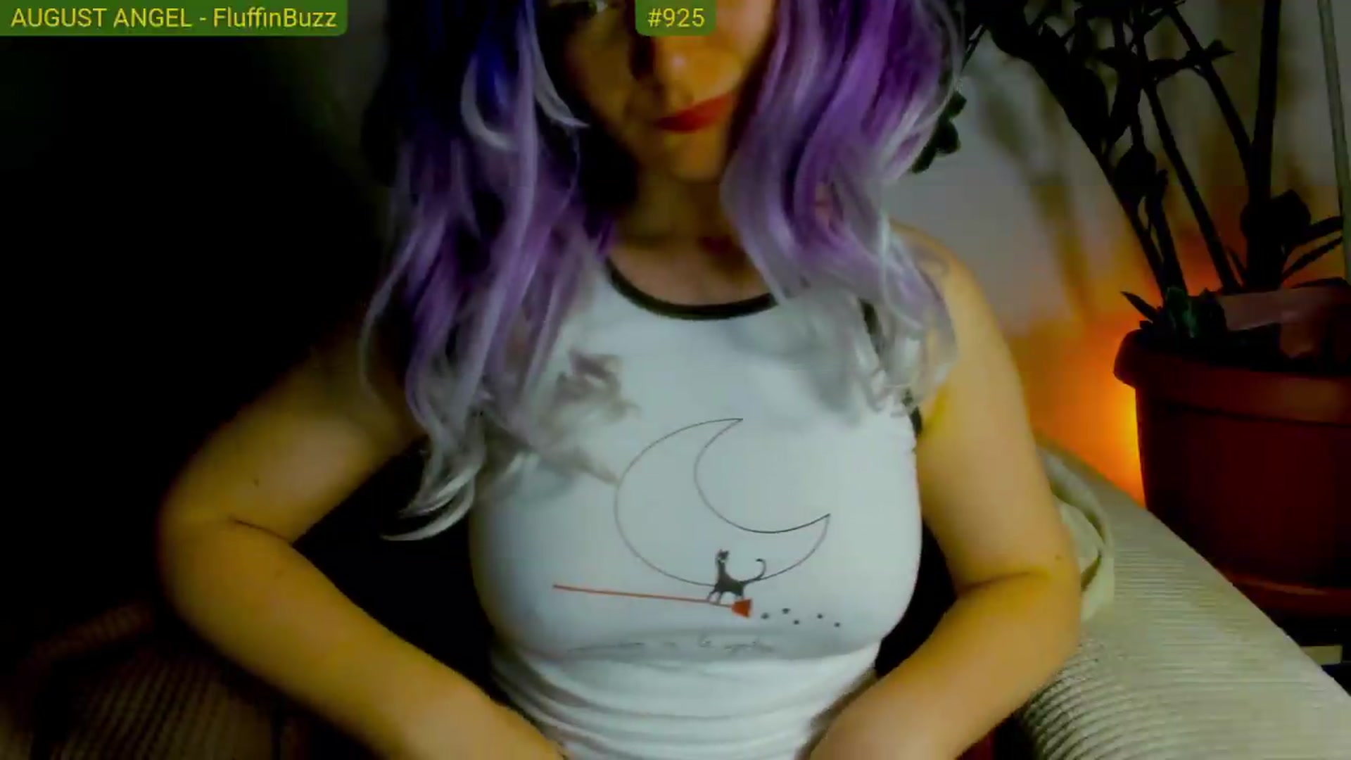 Gallery image thumbnail from FluffinRayRay's myfreecams stream on, 08/22/2026, 24:40 image 6 of 20