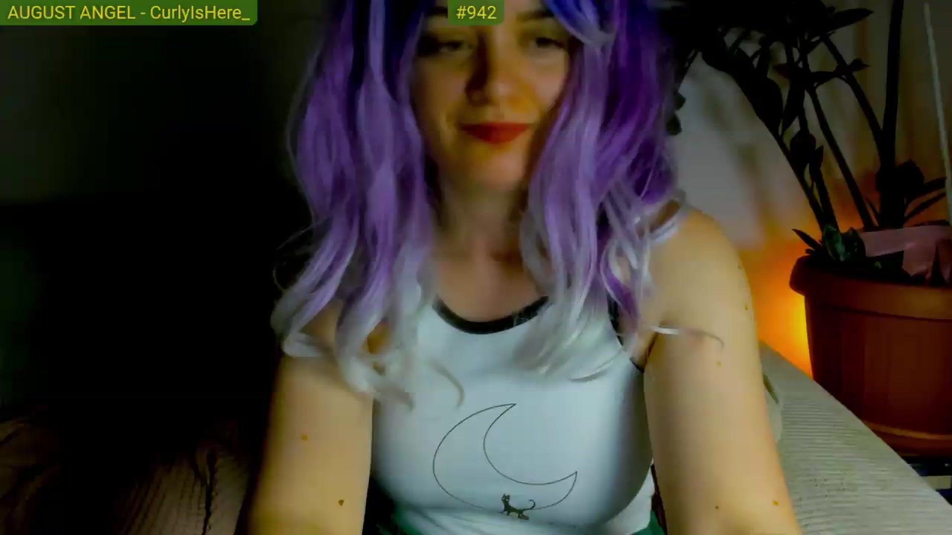 Gallery image thumbnail from FluffinRayRay's myfreecams stream on, 08/22/2026, 24:40 image 1 of 20