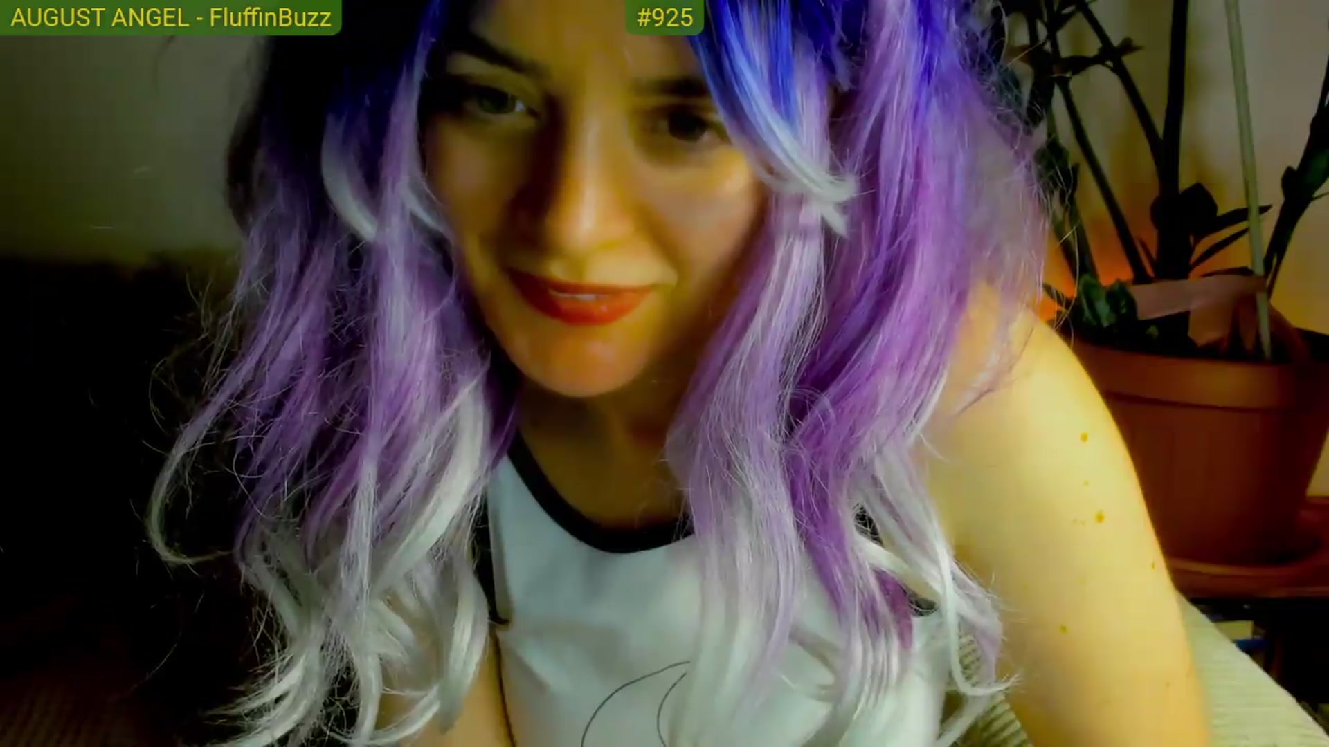 Gallery image thumbnail from FluffinRayRay's myfreecams stream on, 08/22/2026, 24:40 image 7 of 20