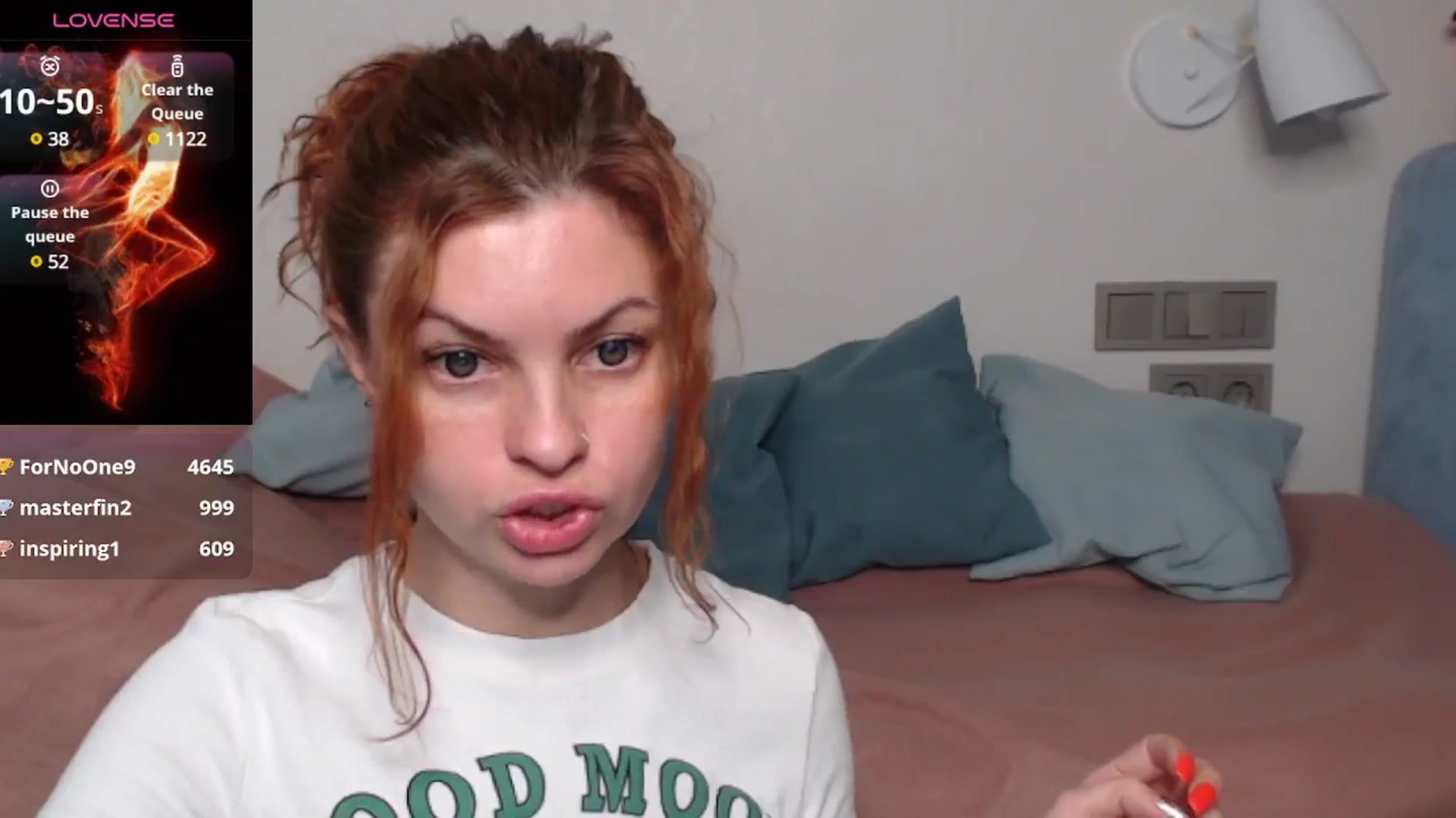 Gallery image thumbnail from FluffyTail's myfreecams stream on, 09/19/2024, 06:27 image 18 of 20