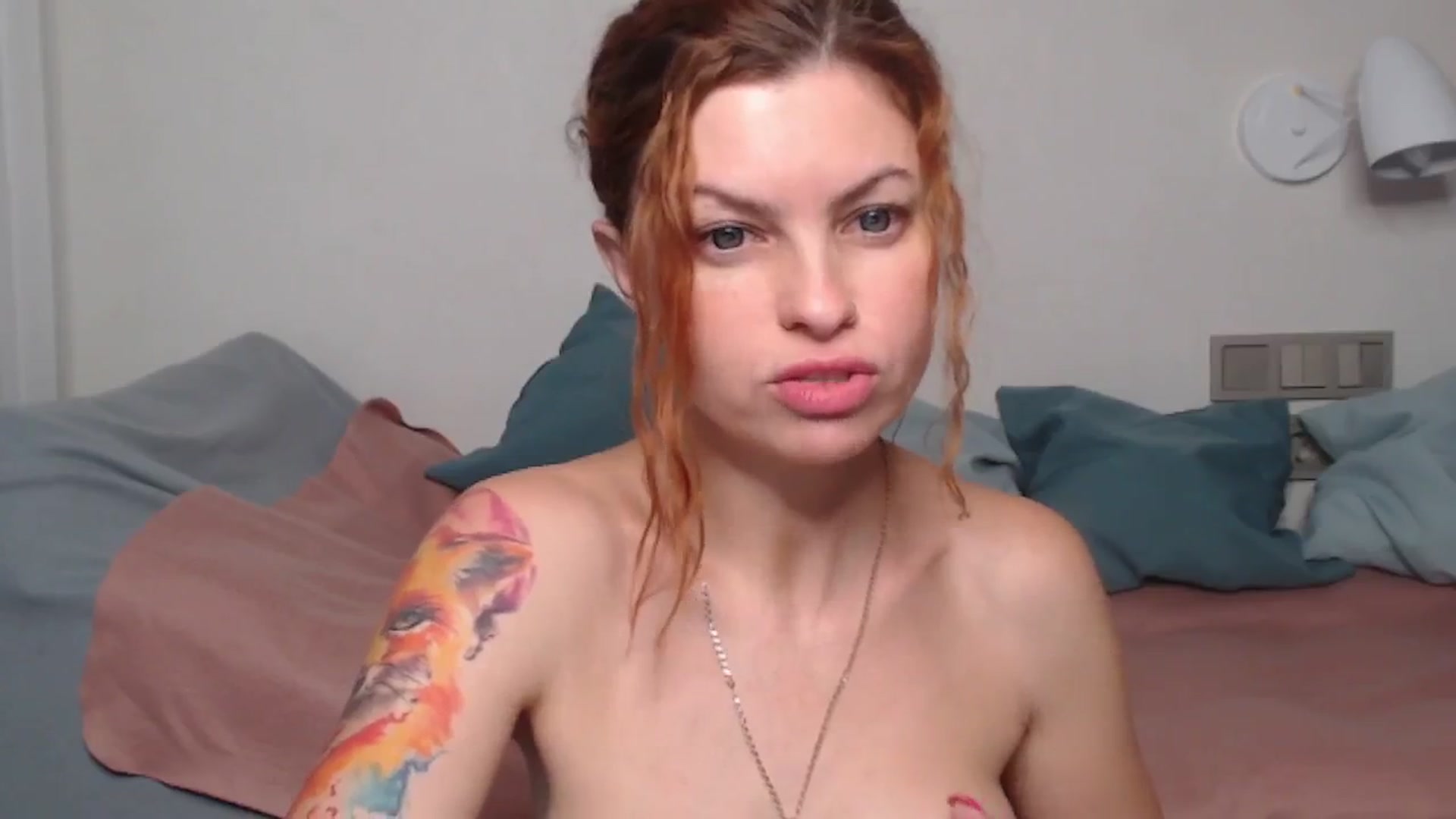 Gallery image thumbnail from FluffyTail's myfreecams stream on, 10/02/2024, 07:35 image 6 of 20