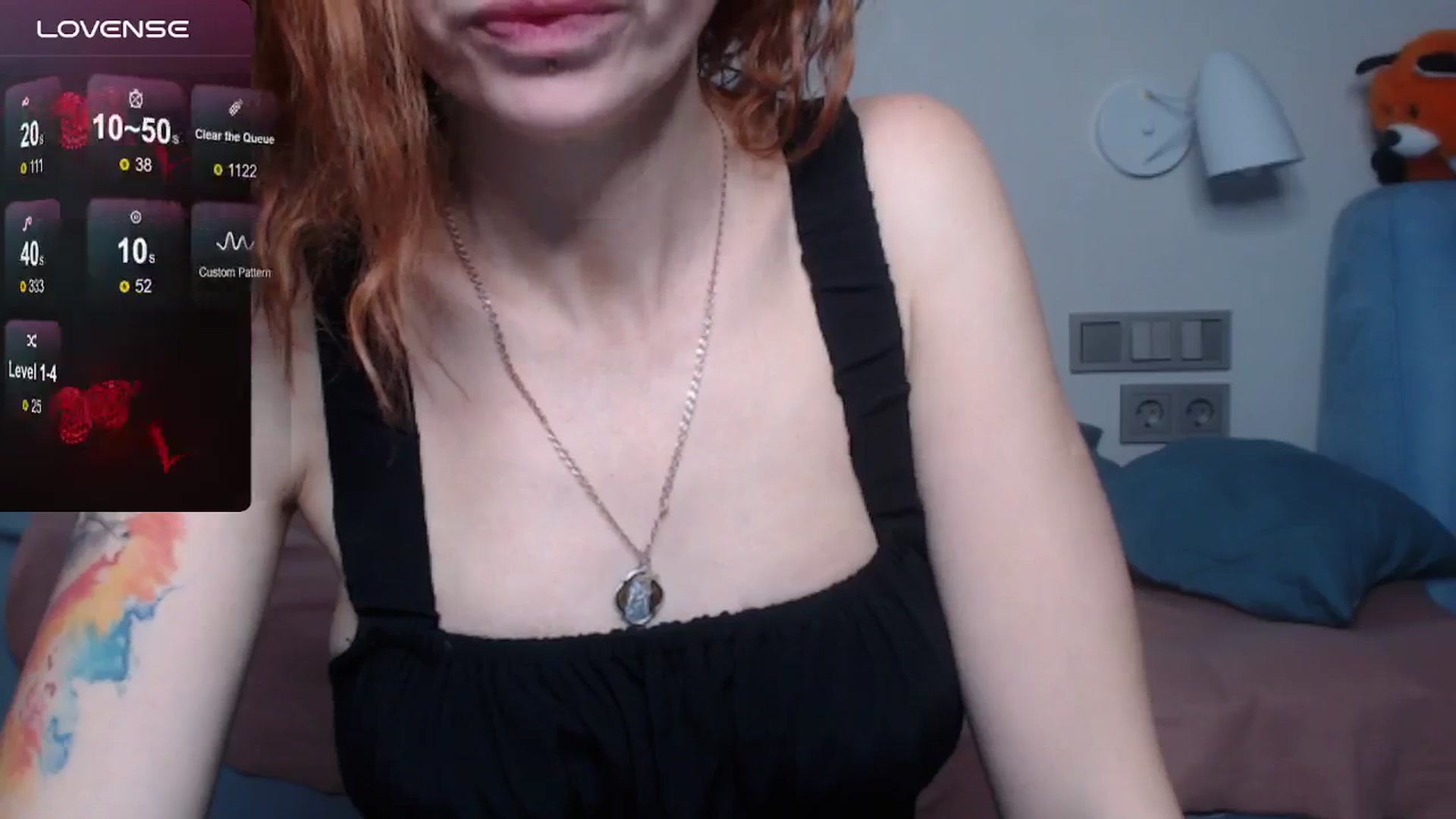 Gallery image thumbnail from FluffyTail's myfreecams stream on, 10/15/2024, 15:27 image 13 of 20