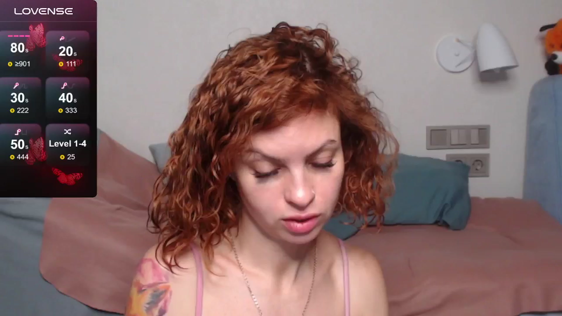 Gallery image thumbnail from FluffyTail's myfreecams stream on, 10/18/2024, 14:42 image 13 of 20