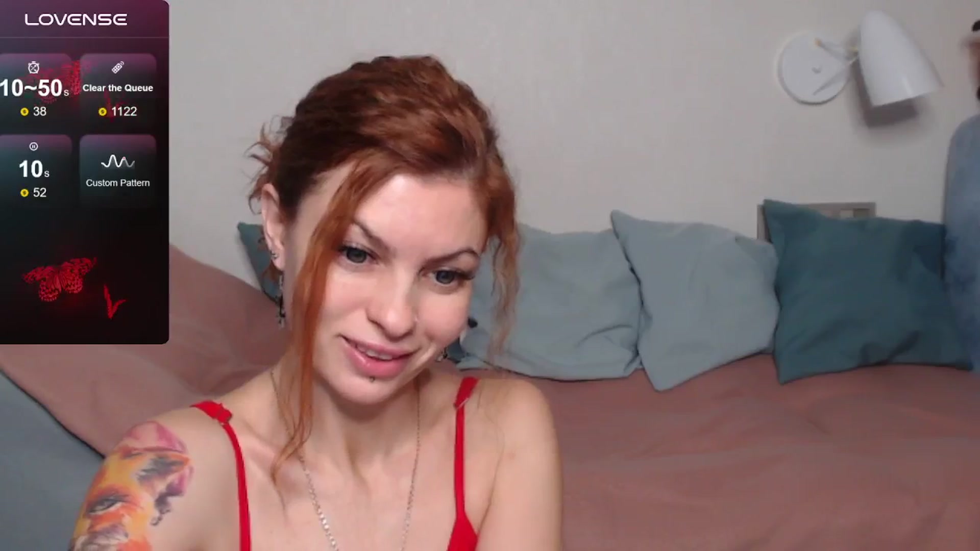 Gallery image thumbnail from FluffyTail's myfreecams stream on, 10/24/2024, 07:43 image 15 of 20