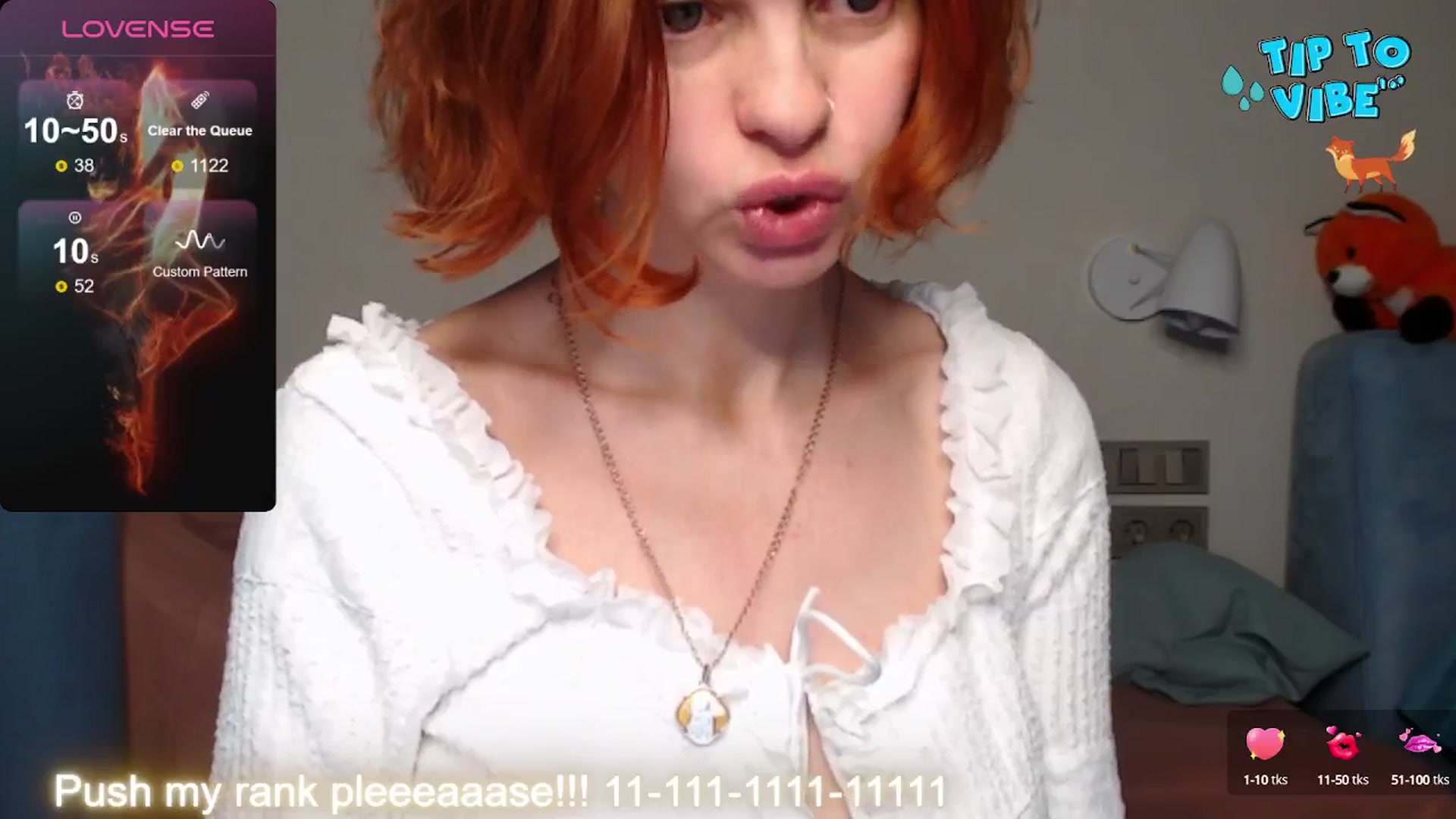 Gallery image thumbnail from FluffyTail's myfreecams stream on, 06/16/2025, 06:43 image 5 of 20