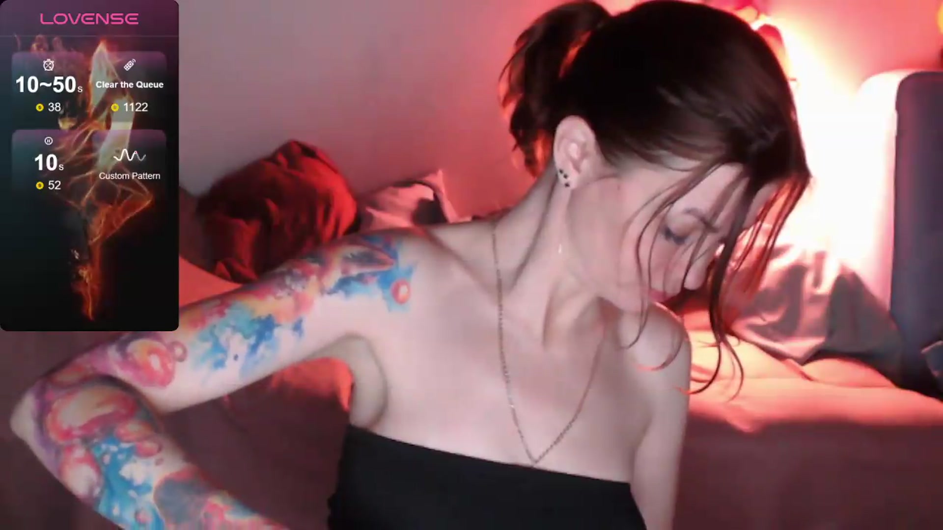 Gallery image thumbnail from FluffyTail's myfreecams stream on, 05/26/2026, 07:28 image 4 of 20