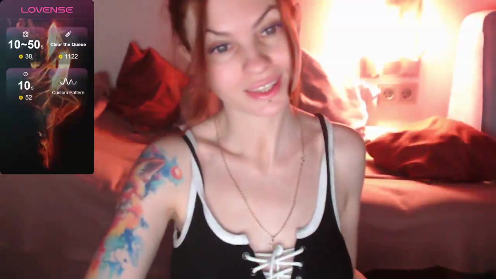 Gallery image thumbnail from FluffyTail's myfreecams stream on, 05/27/2026, 04:51 image 15 of 20