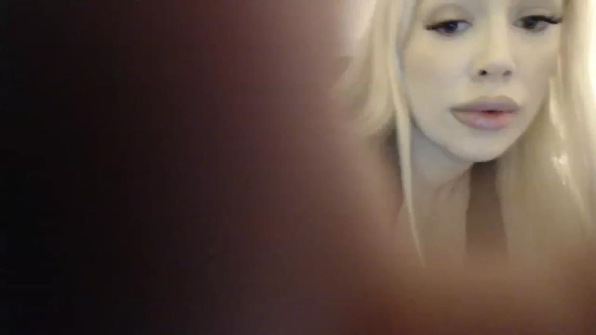 Gallery image thumbnail from Fluffycookie_'s myfreecams stream on, 10/11/2023, 13:01 image 18 of 20