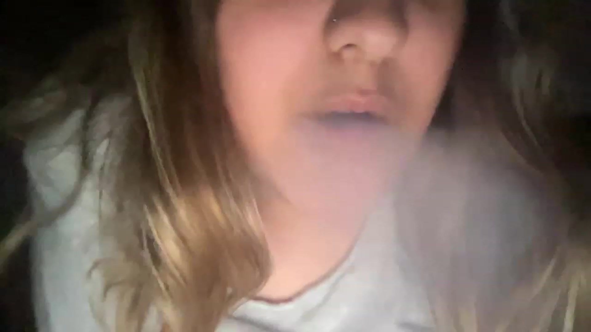 Gallery image thumbnail from Flygyal's myfreecams stream on, 11/15/2022, 22:54 image 8 of 20