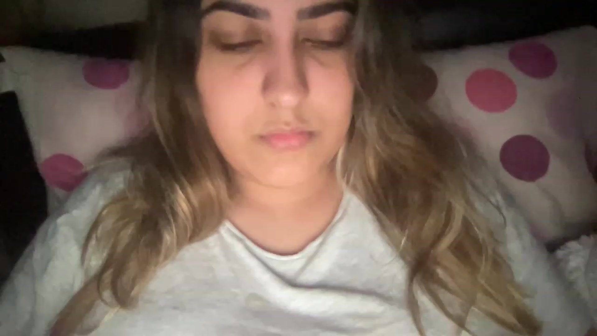 Gallery image thumbnail from Flygyal's myfreecams stream on, 11/15/2022, 22:54 image 3 of 20