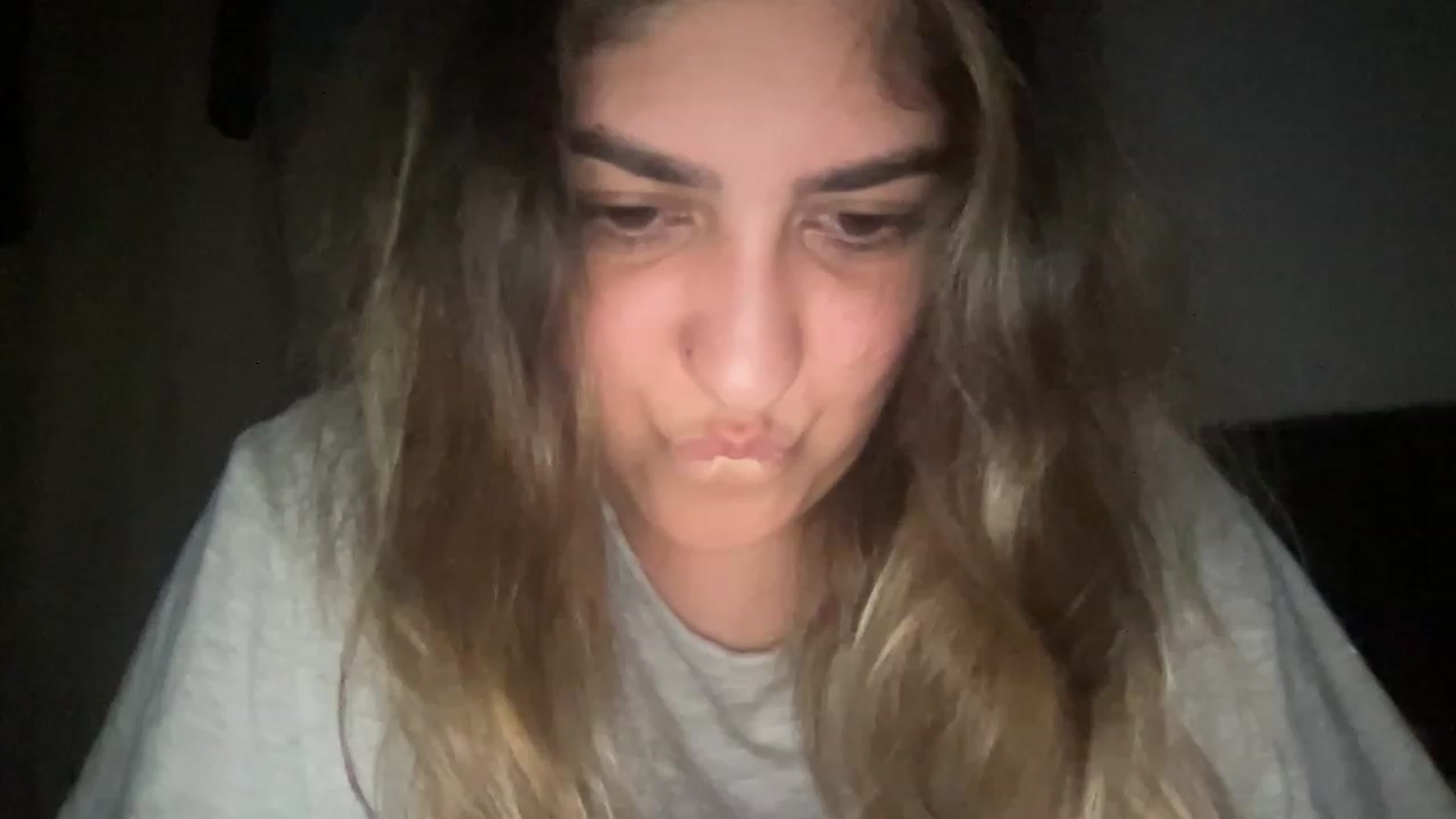 Gallery image thumbnail from Flygyal's myfreecams stream on, 11/15/2022, 22:54 image 14 of 20