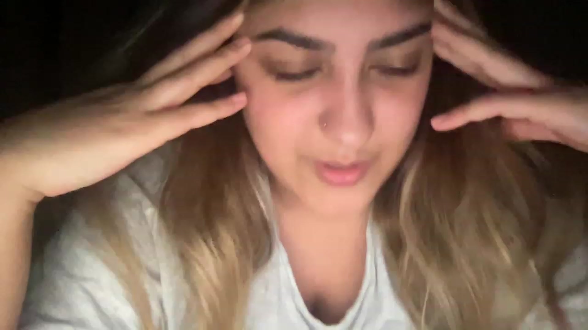 Gallery image thumbnail from Flygyal's myfreecams stream on, 11/15/2022, 22:54 image 9 of 20