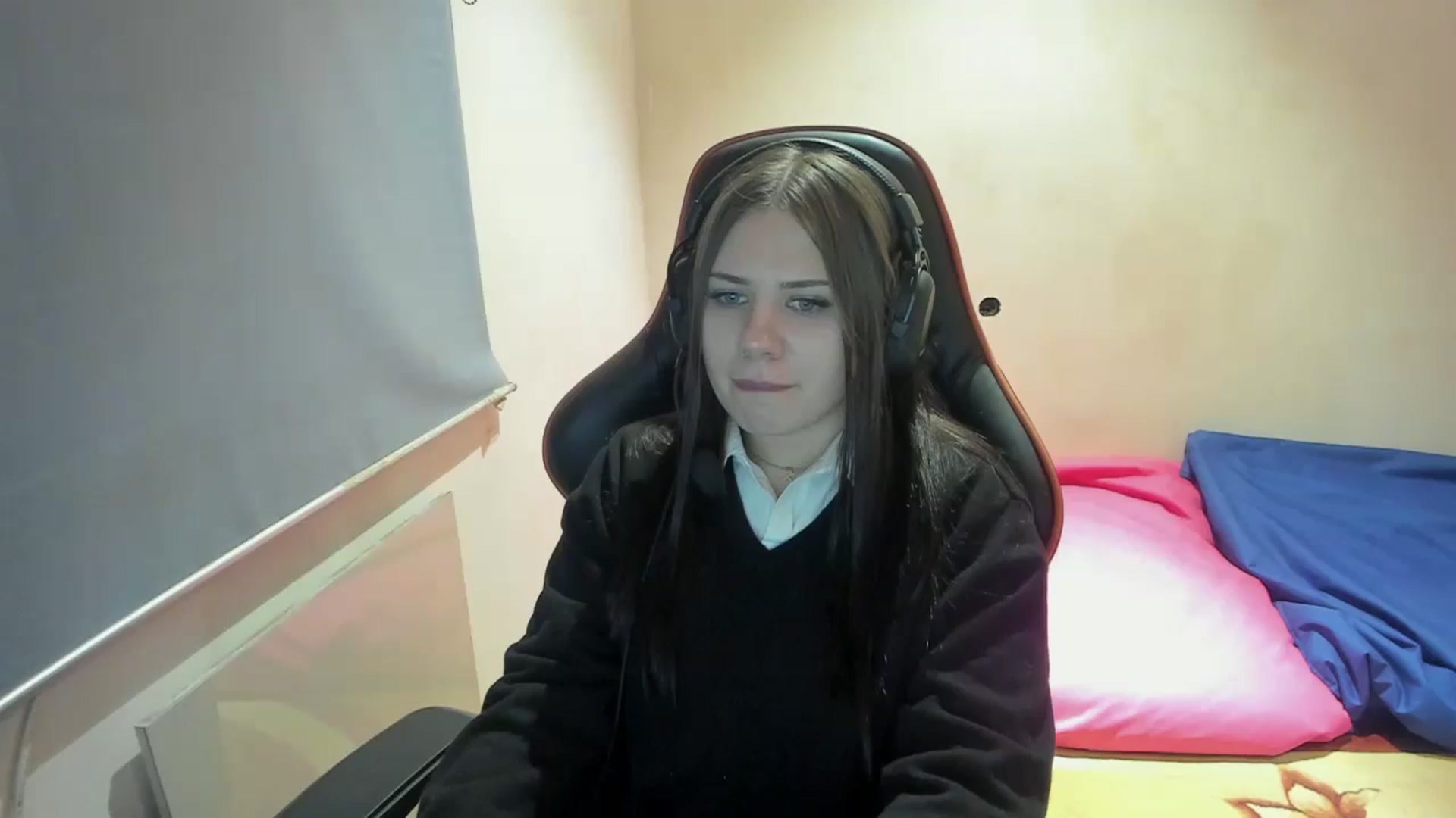Gallery image thumbnail from FlyingDream's myfreecams stream on, 11/16/2024, 20:21 image 7 of 20