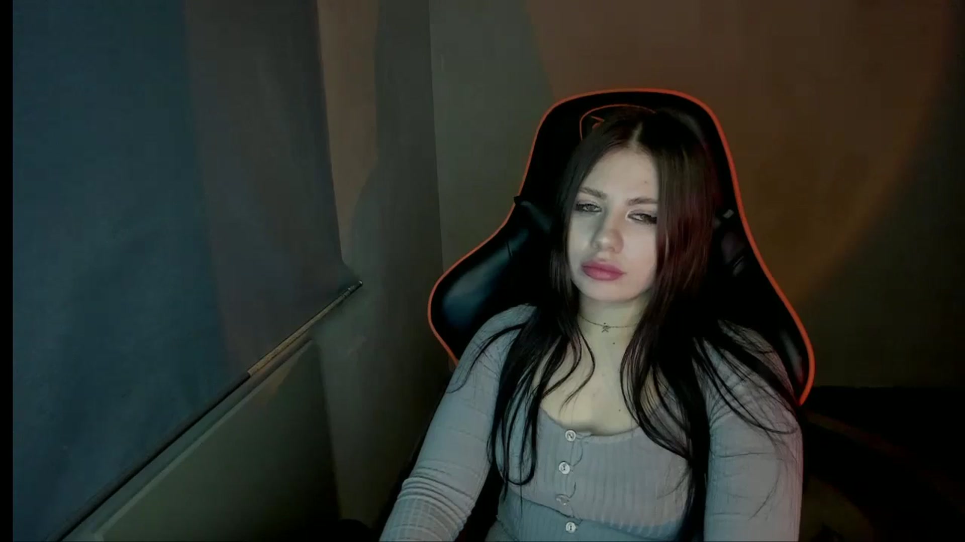 Gallery image thumbnail from FlyingDream's myfreecams stream on, 12/25/2024, 18:29 image 12 of 20