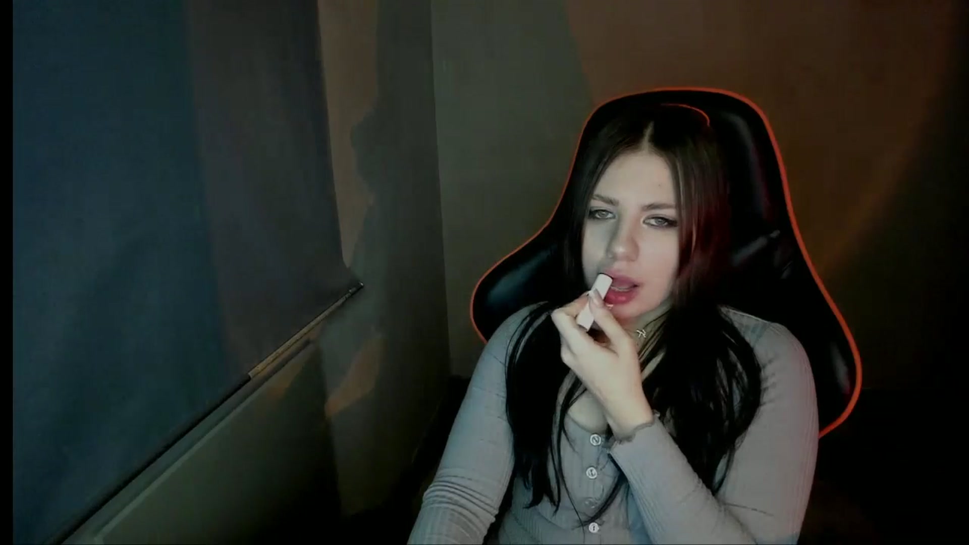 Gallery image thumbnail from FlyingDream's myfreecams stream on, 12/25/2024, 19:44 image 19 of 20