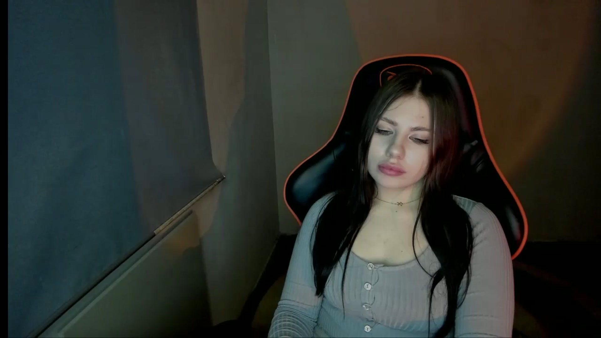 Gallery image thumbnail from FlyingDream's myfreecams stream on, 12/25/2024, 19:44 image 6 of 20