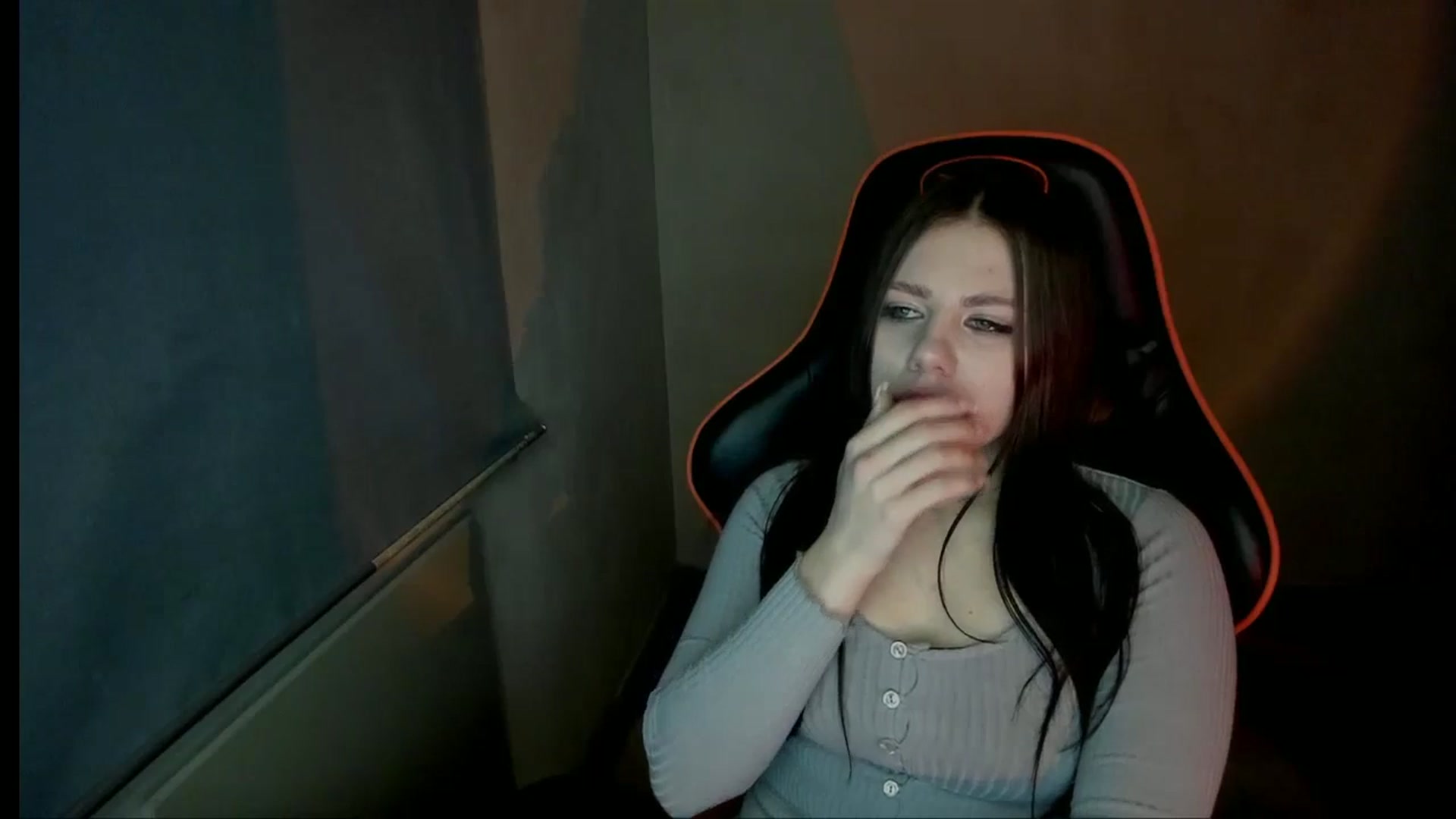 Gallery image thumbnail from FlyingDream's myfreecams stream on, 12/25/2024, 19:44 image 8 of 20