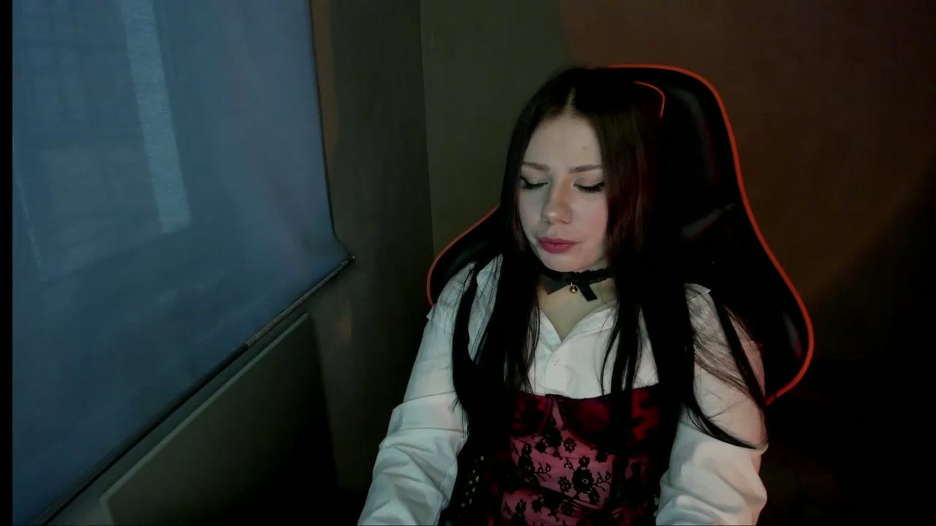 Gallery image thumbnail from FlyingDream's myfreecams stream on, 12/26/2024, 13:34 image 7 of 20