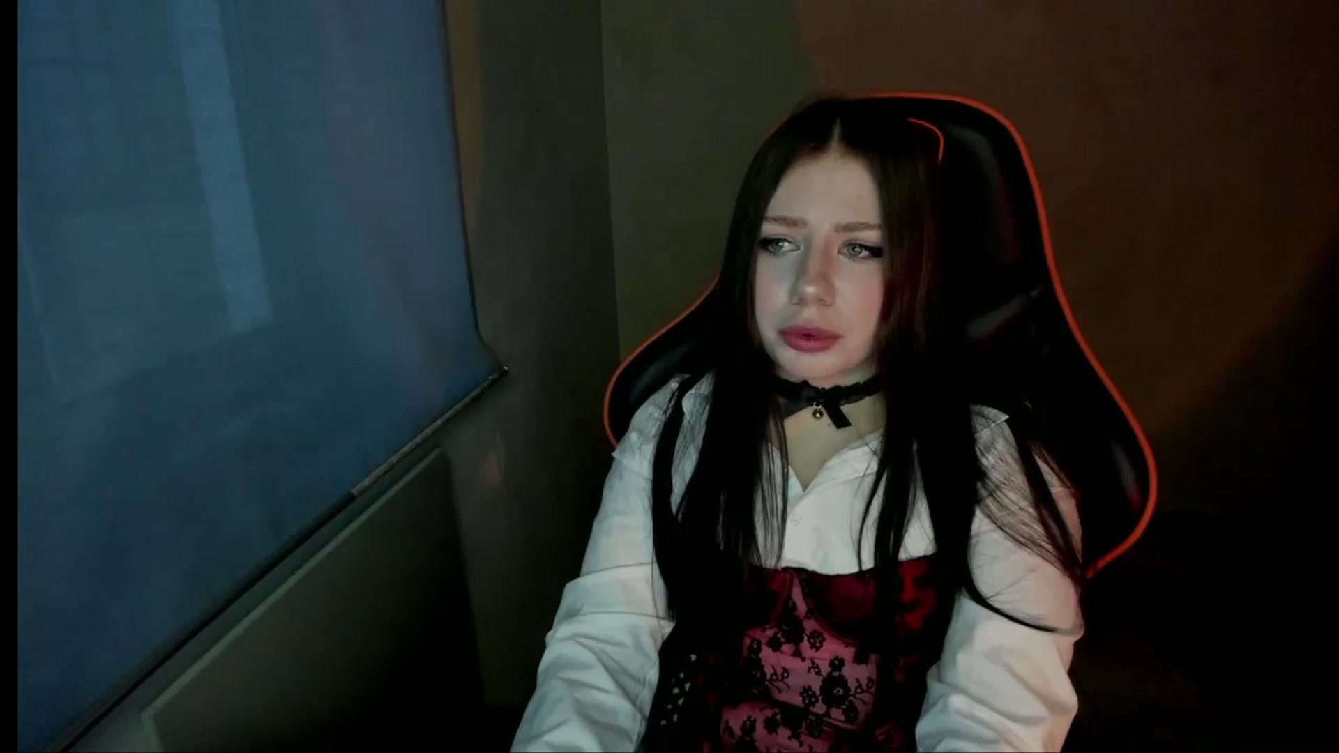 Gallery image thumbnail from FlyingDream's myfreecams stream on, 12/26/2024, 13:34 image 18 of 20