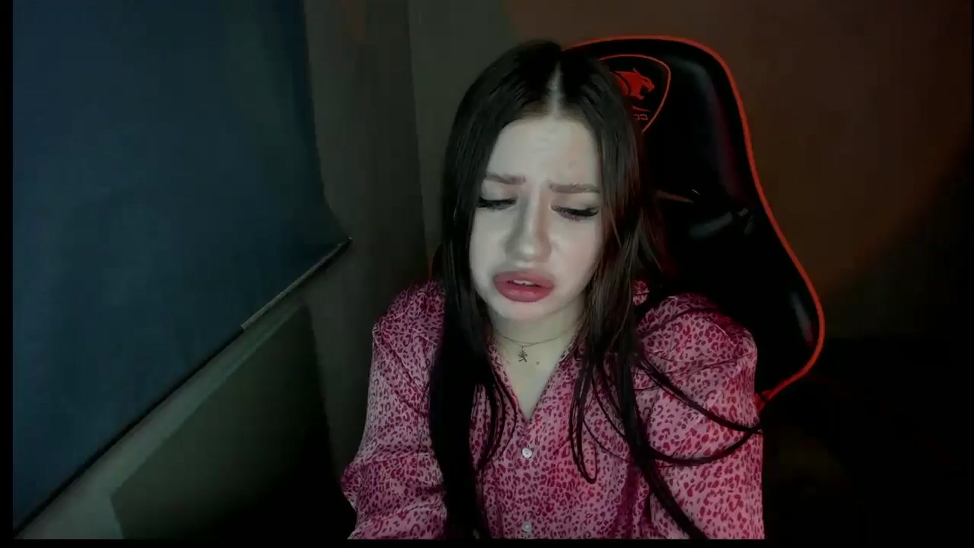 Gallery image thumbnail from FlyingDream's myfreecams stream on, 01/02/2025, 19:06 image 15 of 20
