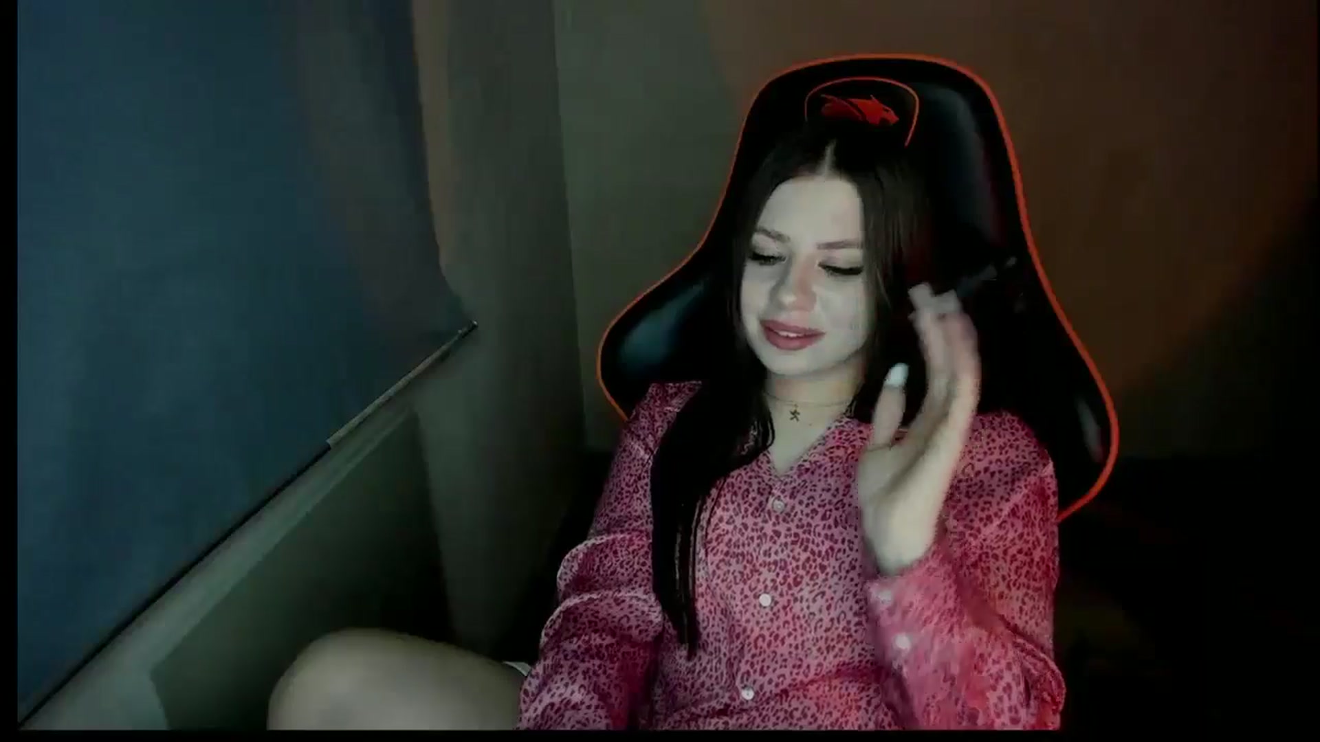 Gallery image thumbnail from FlyingDream's myfreecams stream on, 01/02/2025, 19:06 image 10 of 20